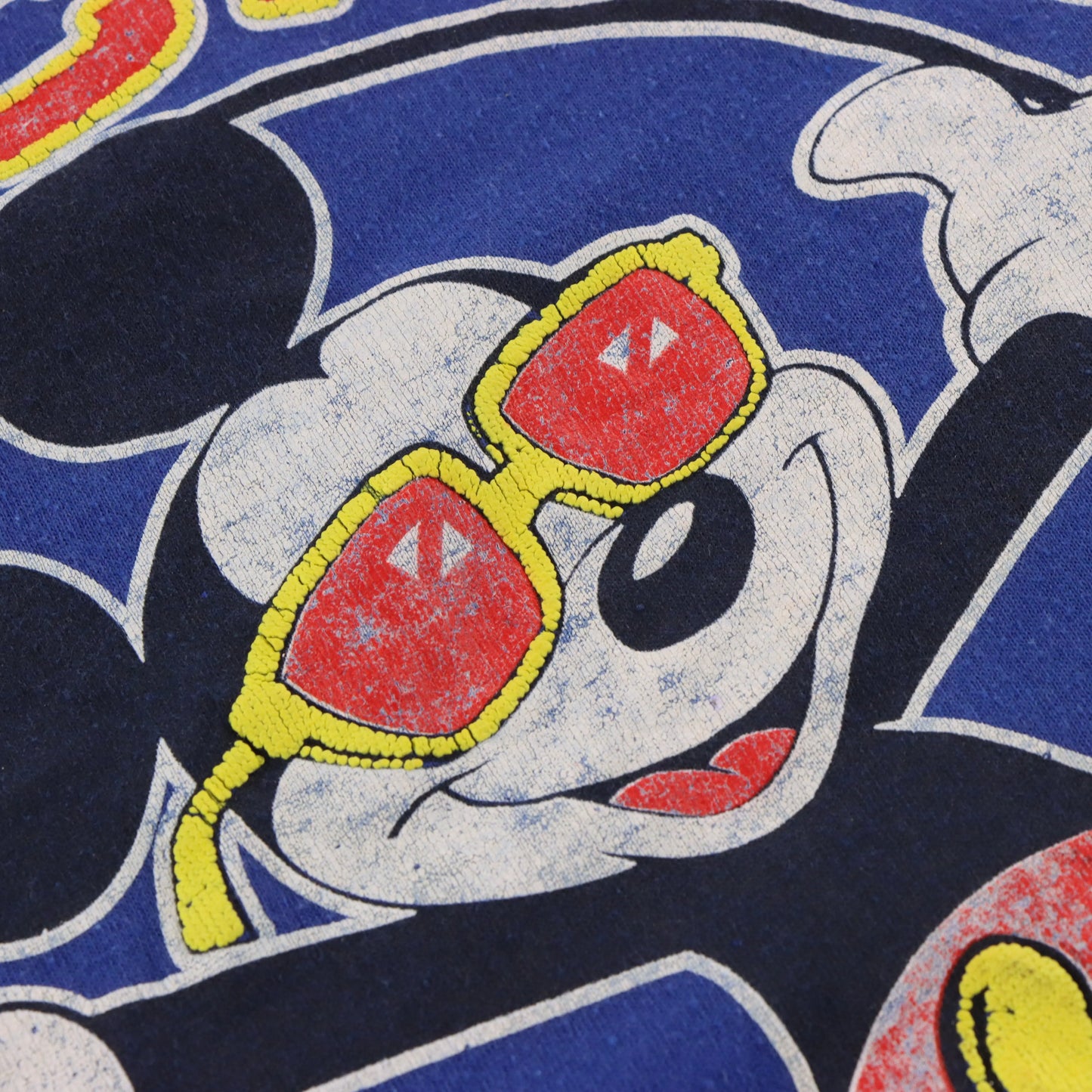 DISNEY Dallas Texas Retro Mickey Mouse Puff Print Single Stitch Tee USA Made (M-L) ***COCO Vintage Sole Melbourne