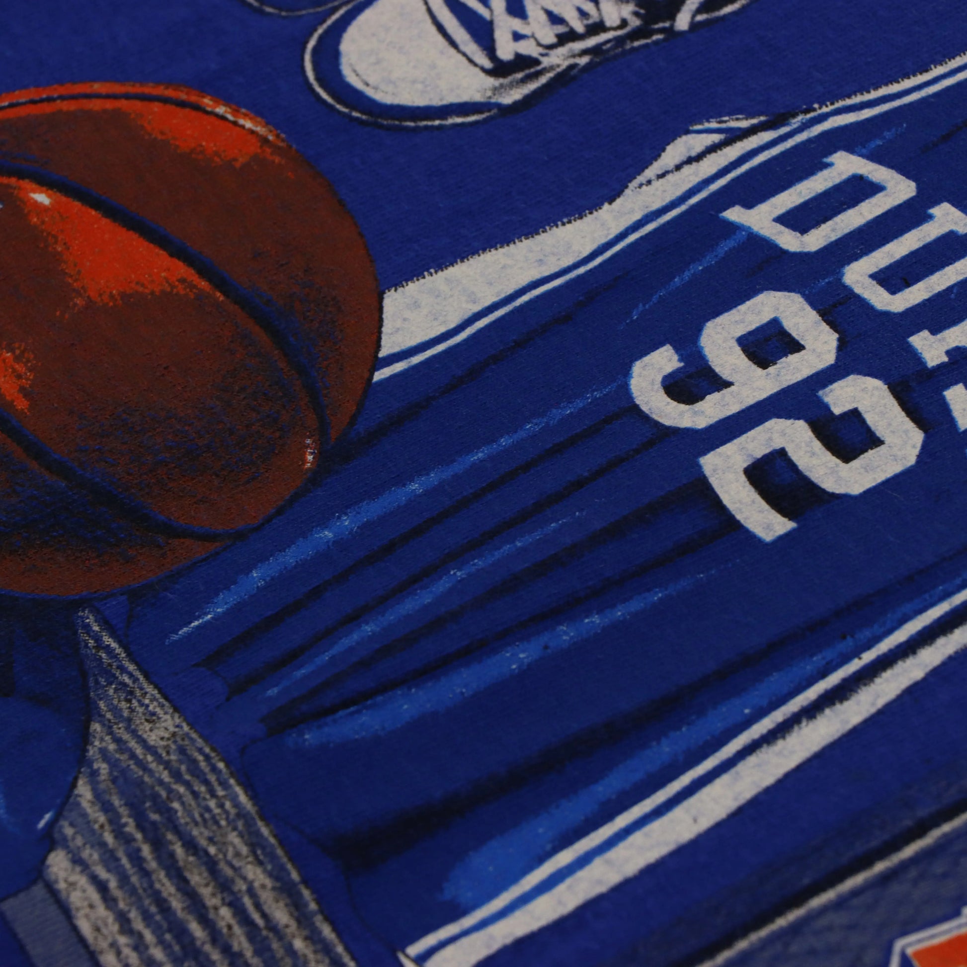 Vintage 1992 Duke Devils Basketball Gold Embroidered USA Made Tee (M) - Vintage Sole Melbourne