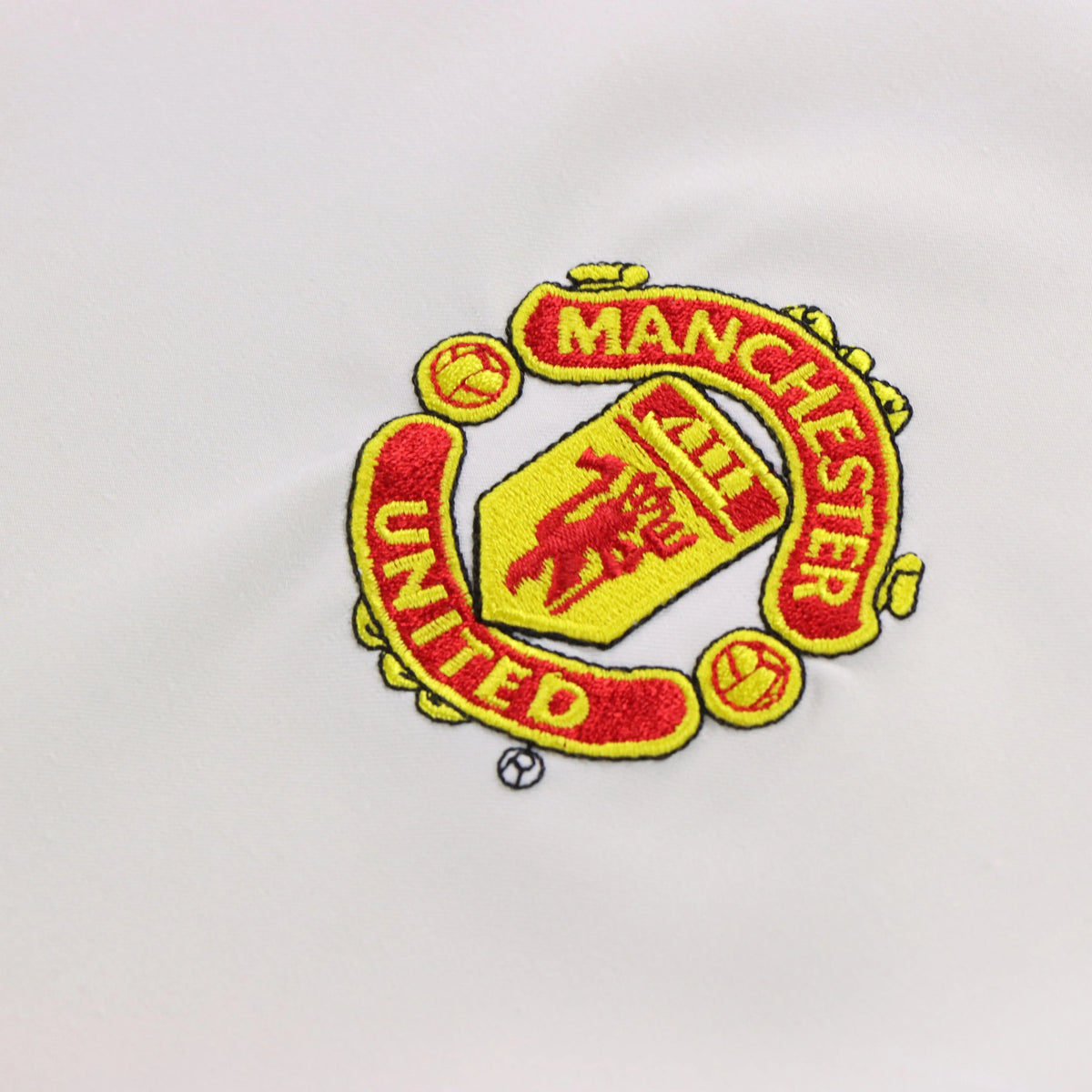Vintage NIKE Manchester United 2002/2003 Away Long Sleeve White Jersey(L-XL)