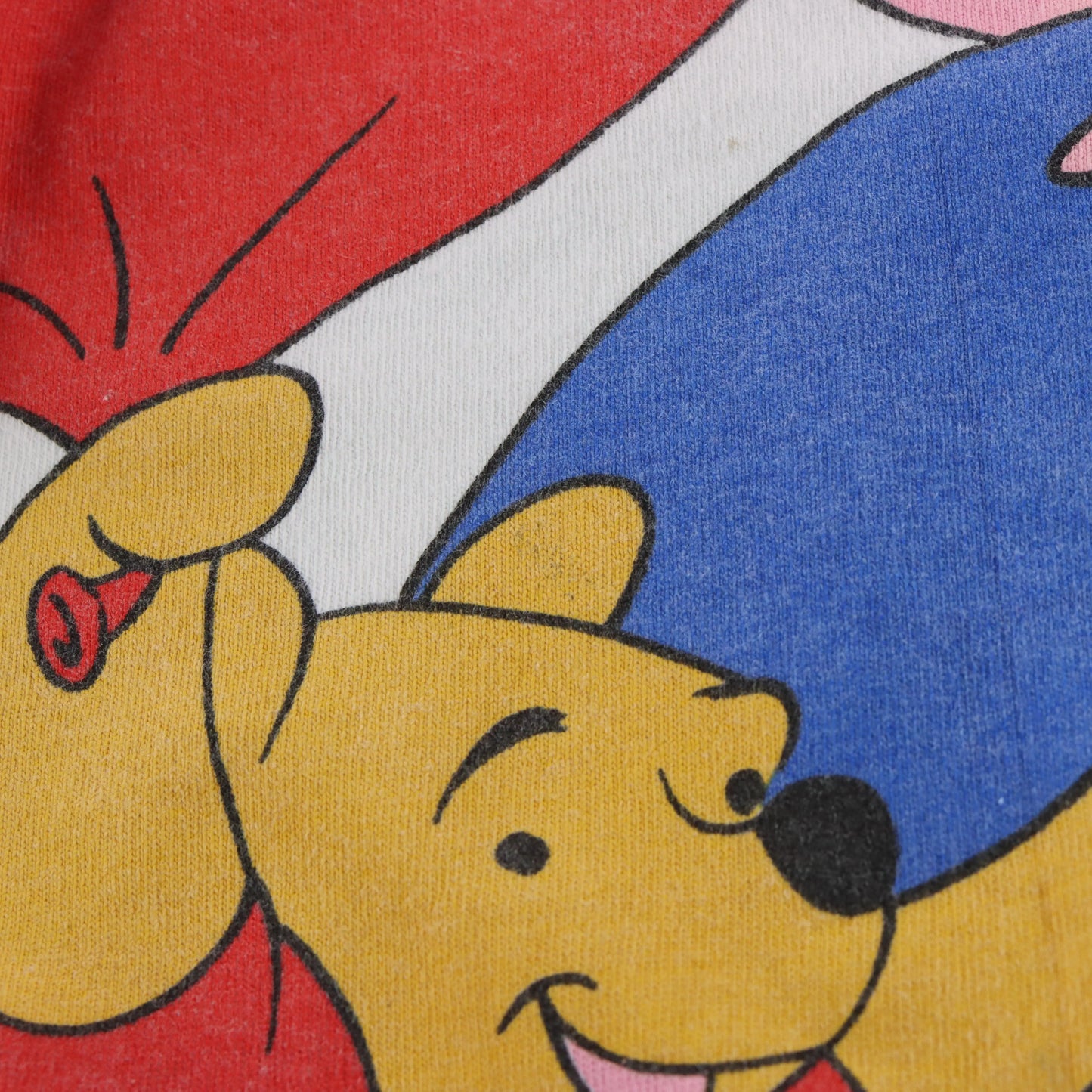 DISNEY Winnie The Pooh & Piglet Balloon Graphic Single Stitch White Tee USA Made (XL) ***COCO Vintage Sole Melbourne