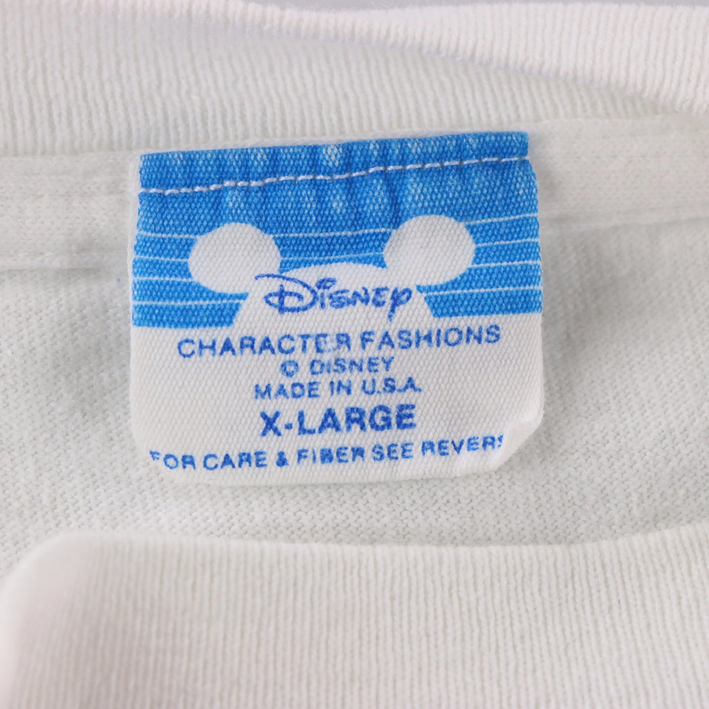 DISNEY Winnie The Pooh & Piglet Balloon Graphic Single Stitch White Tee USA Made (XL) ***COCO Vintage Sole Melbourne