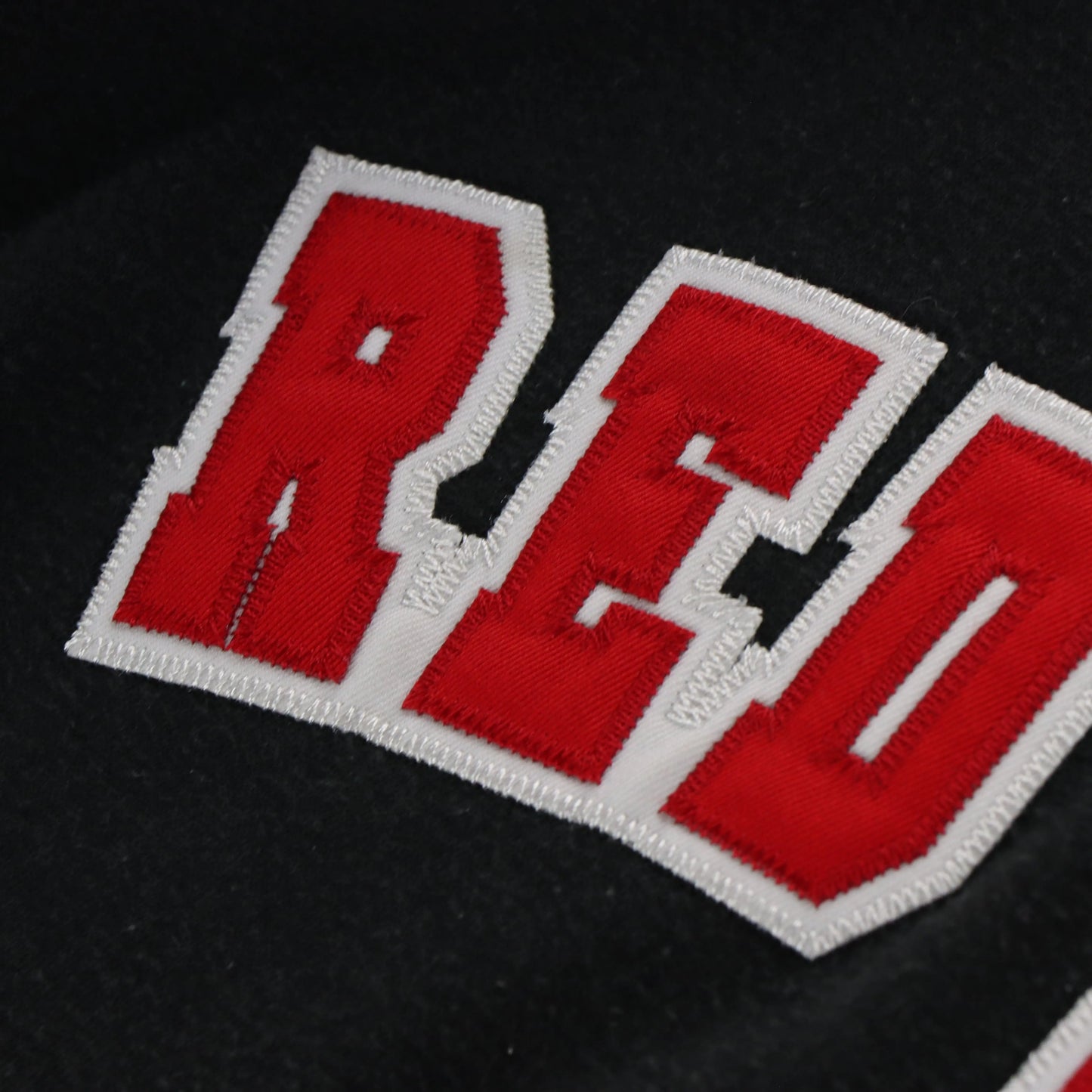 RED WINGS Detroit NHL Embroidered Logo LEE SPORT Ringer Sweatshirt (L) Vintage Sole Melbourne