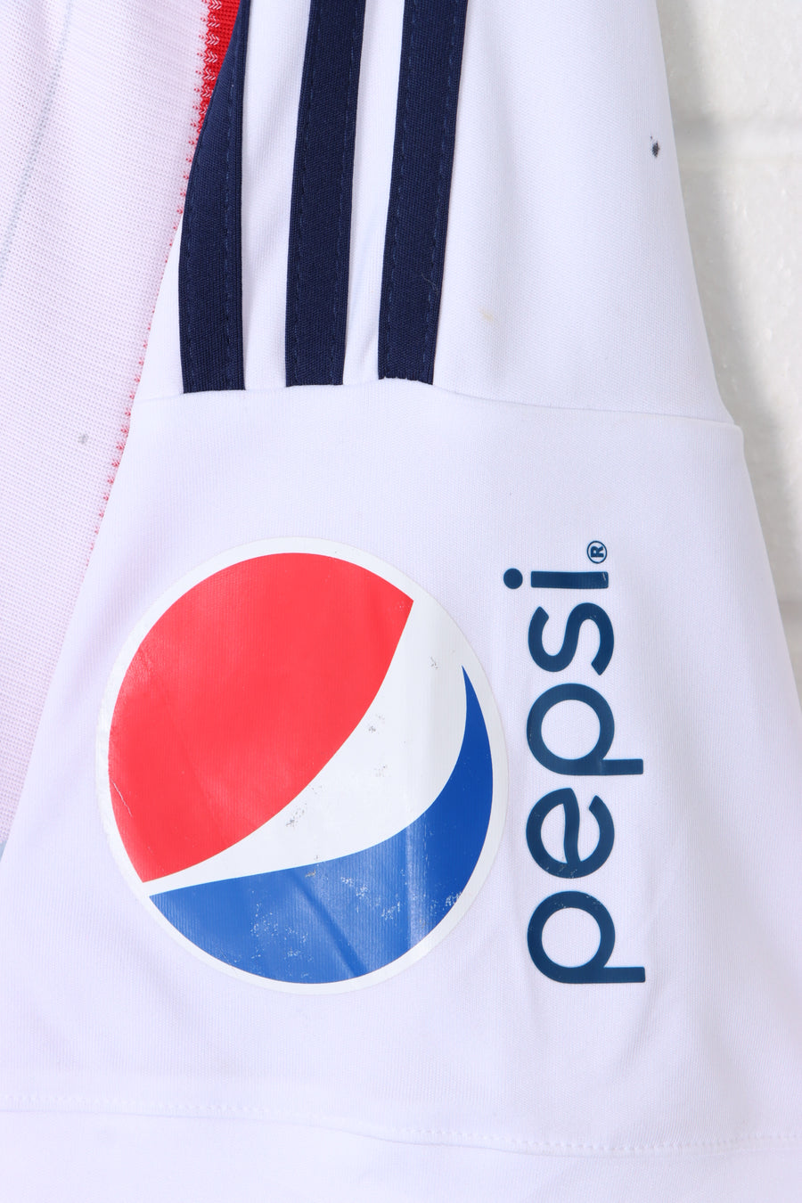 Autographed Chivas Guadalajara 2014/2015 ADIDAS Home Soccer Jersey (L)