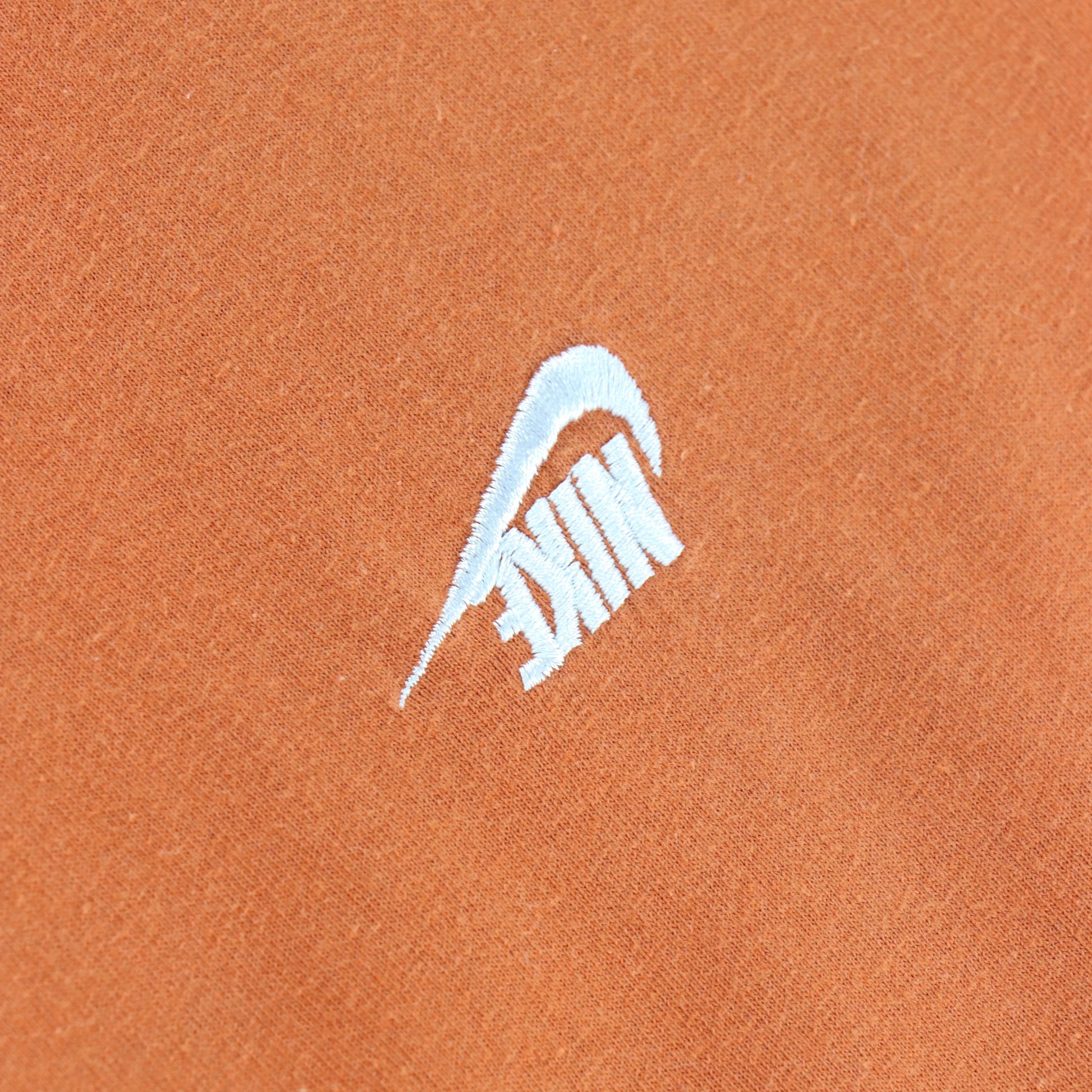 NIKE Embroidered Swoosh Logo Orange & White Crewneck T-Shirt (S) Vintage Sole Melbourne