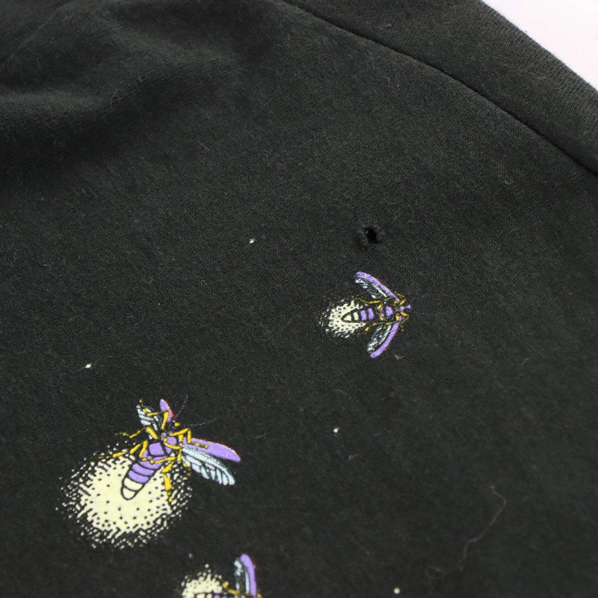 Vintage 90's DAN GILBERT Firefly Bug All Over Print USA Made Black T-Shirt (L)
