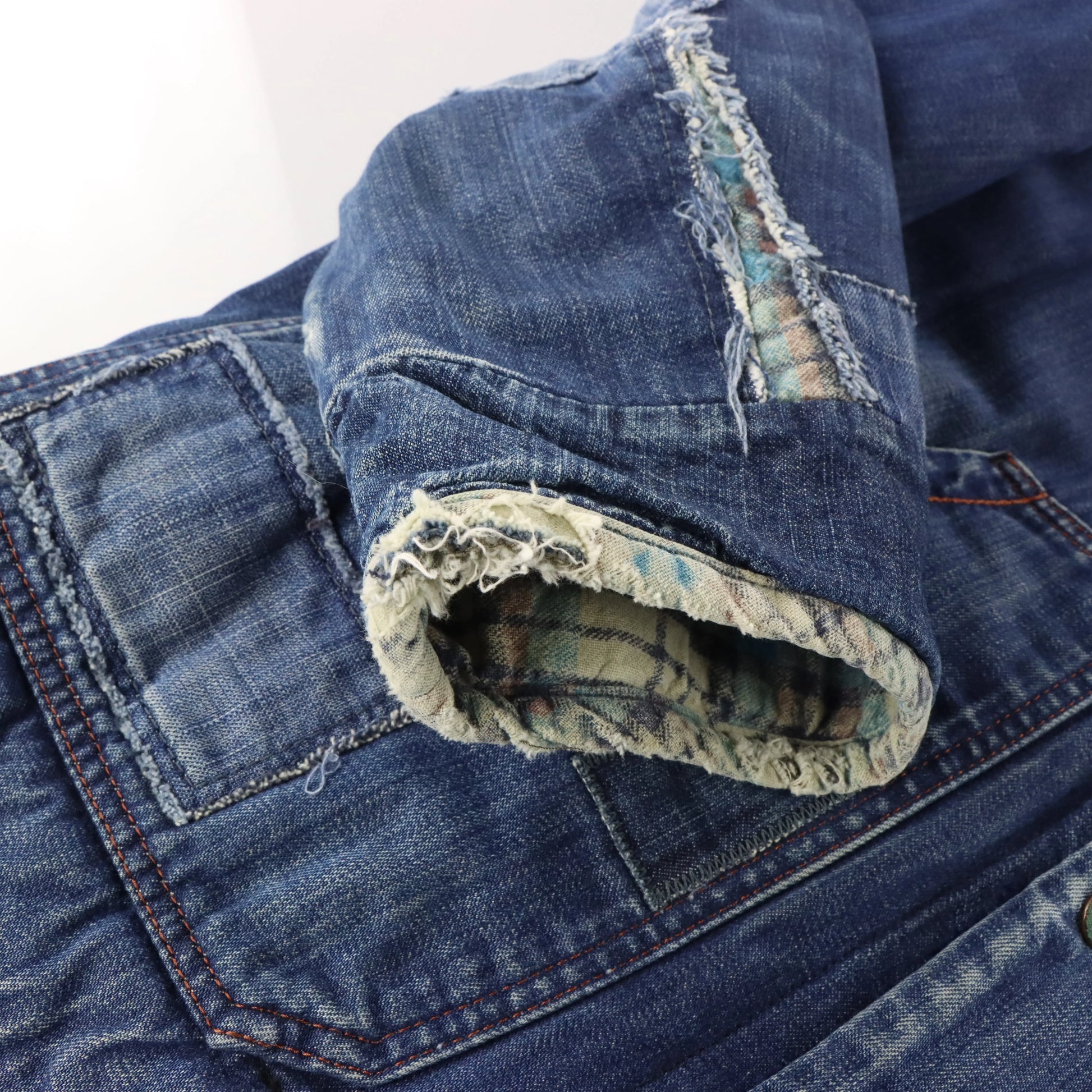 DIESEL Fleece Lined Distressed Patch Denim Jacket Moroccan Made (M) Vintage Sole Melbourne