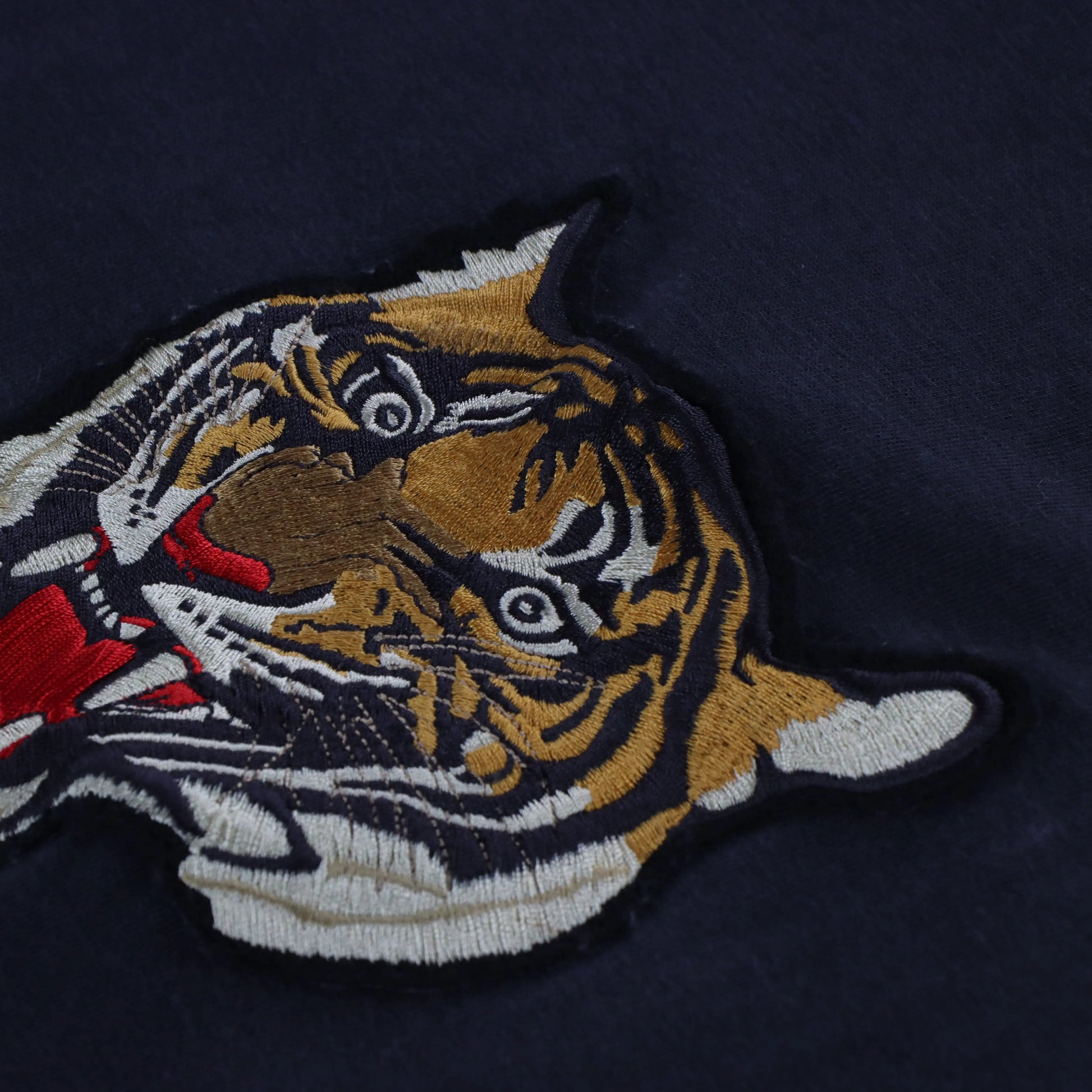 POLO RALPH LAUREN Embroidered Tiger Jersey Single Stitch Tee (XL) - Vintage Sole Melbourne
