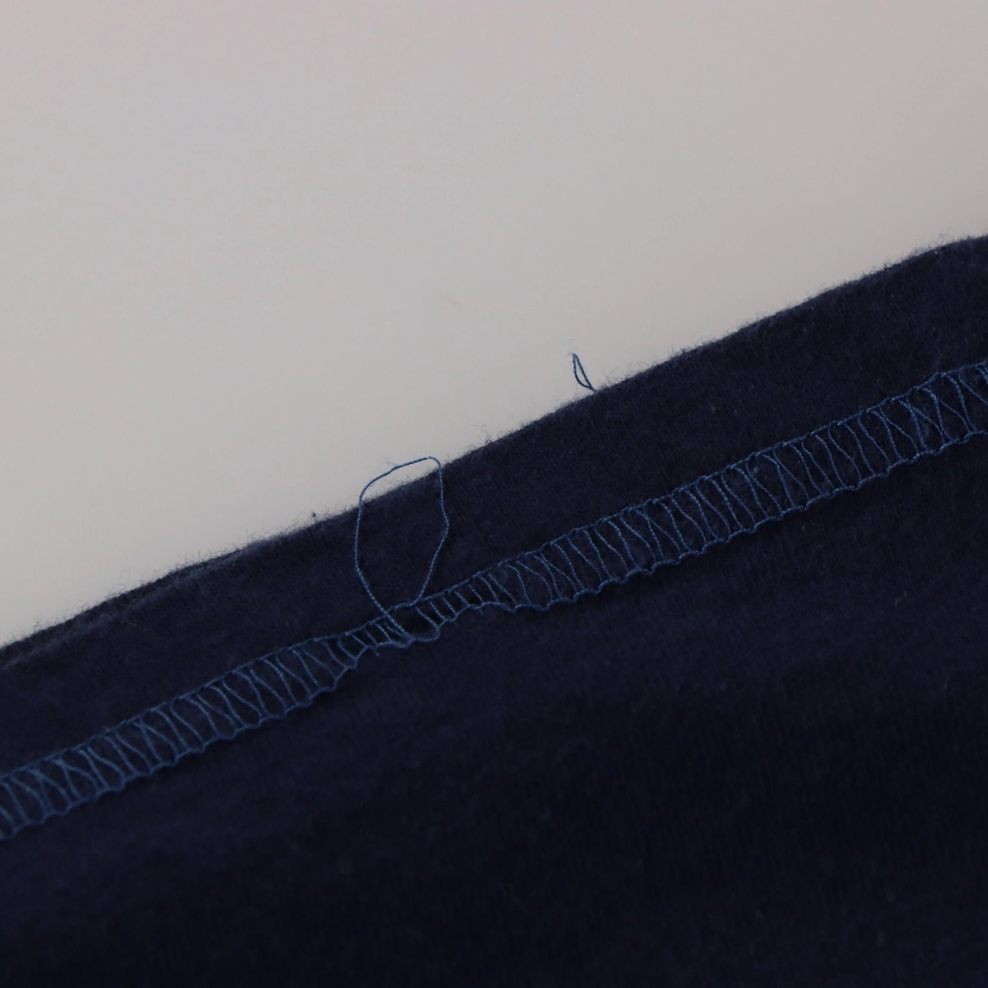 NIKE Y2K Blue Toned Centre Swoosh Logo T-Shirt (M) - Vintage Sole Melbourne