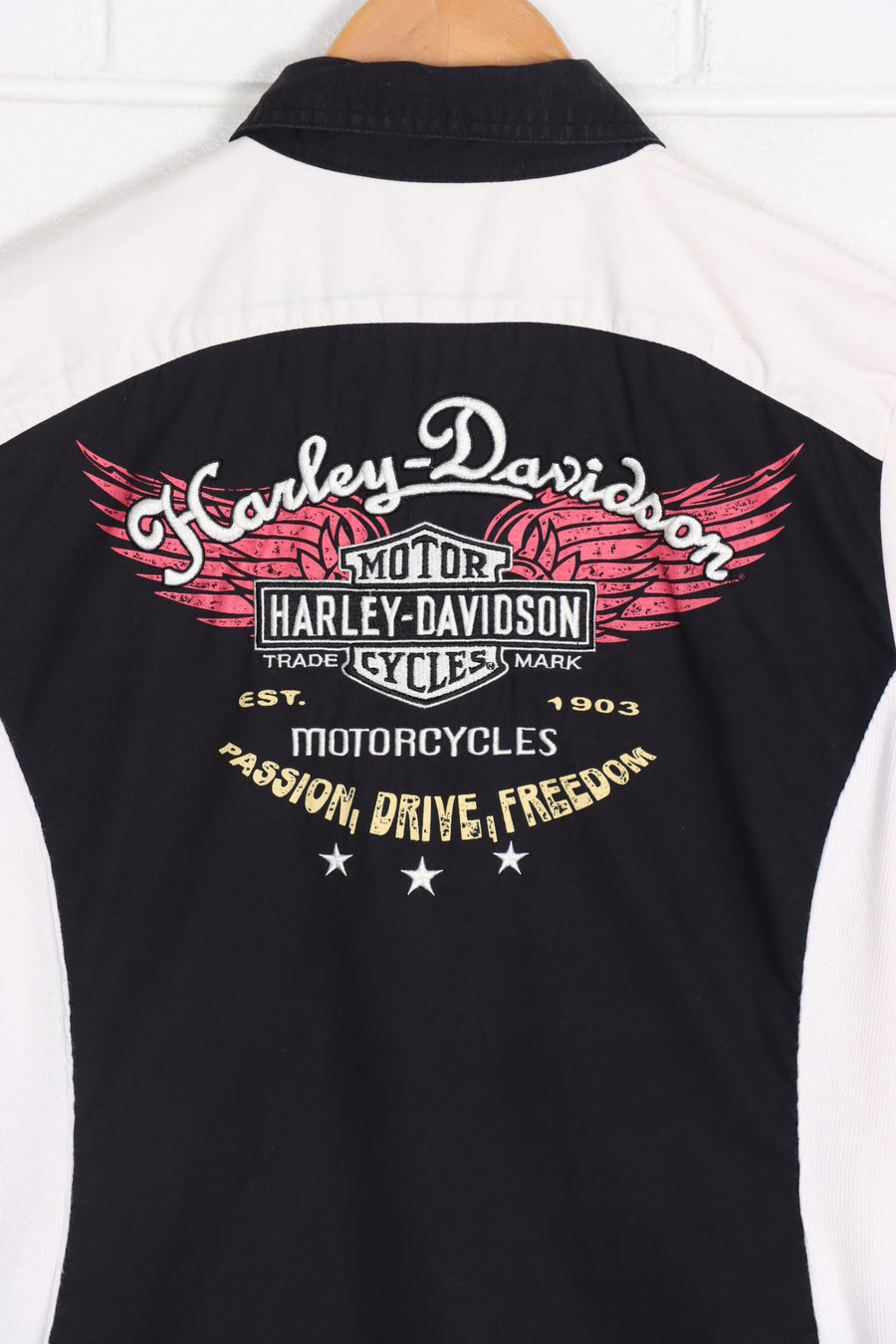HARLEY DAVIDSON Embroidered Pink & Black Zip Up Tee (Women's M)