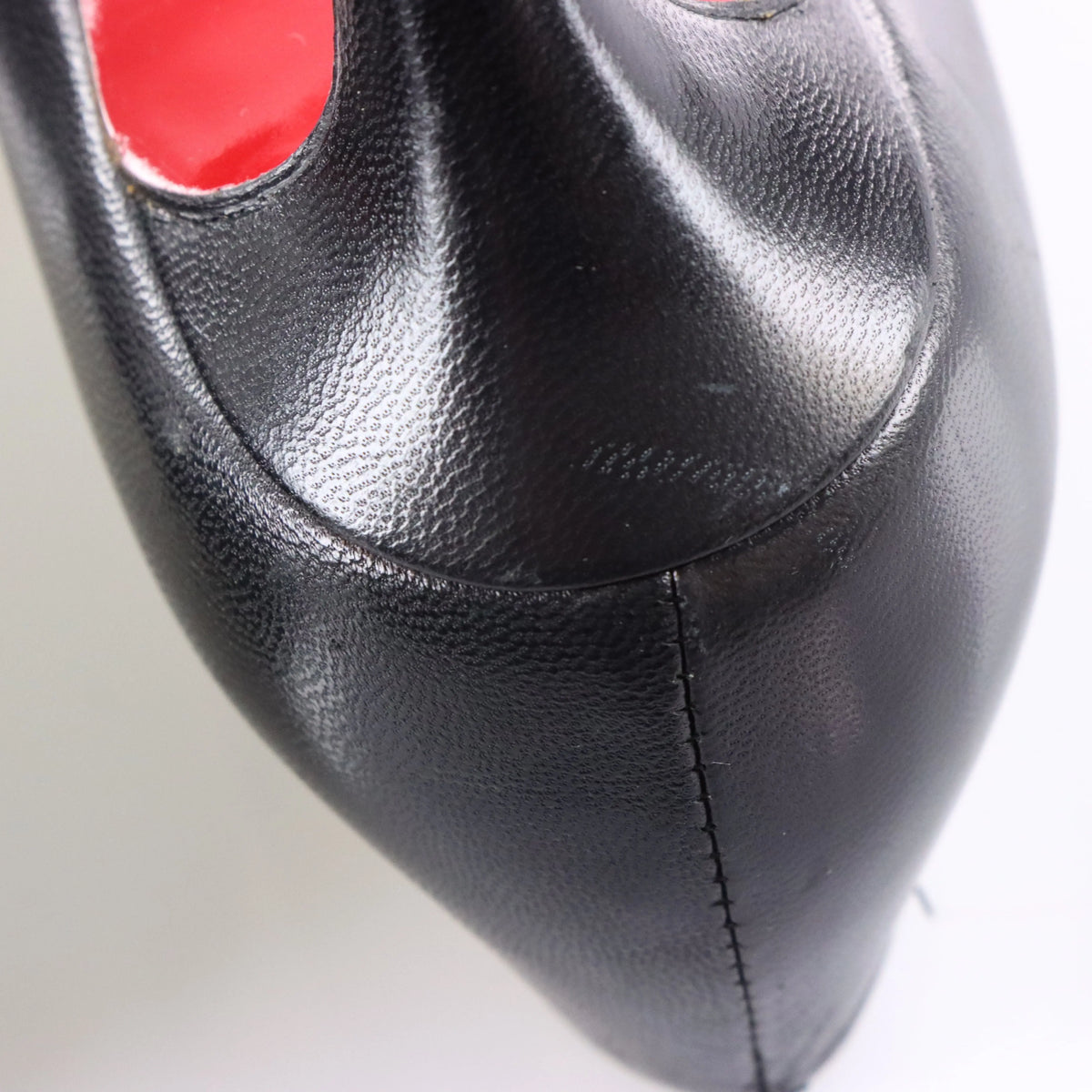 Vintage CHRISTIAN LOUBOUTIN Black Leather Italian Made Heels (38.5)