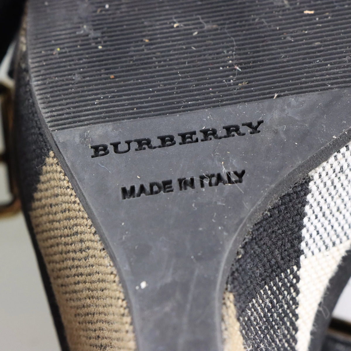 Vintage BURBERRY Signature Plaid Italian Made Studded Strappy Sandal Wedges (6-6.5)