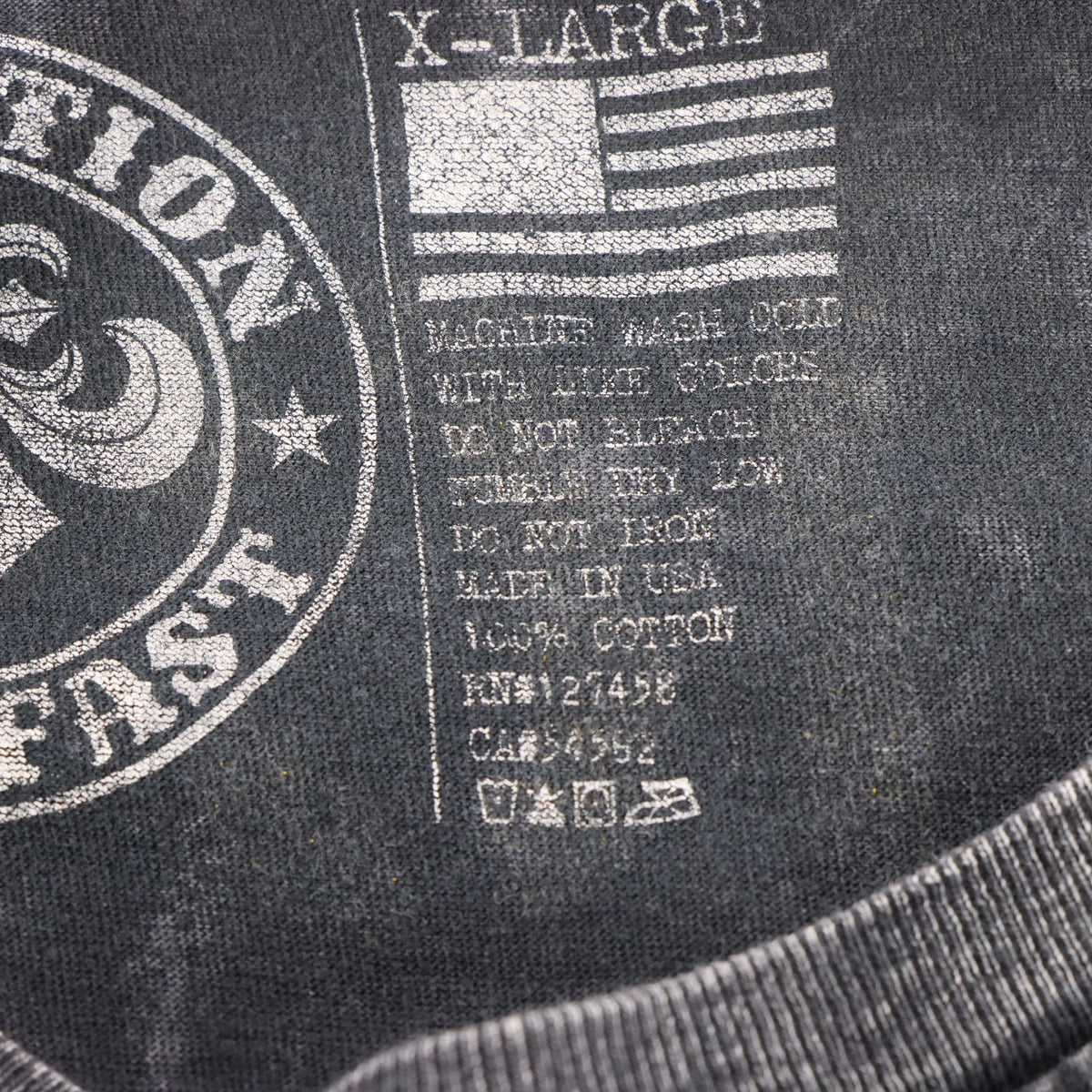 Vintage AFFLICTION "Rich Franklin" Dark Grey & Yellow USA Made Y2K Tee (XL)
