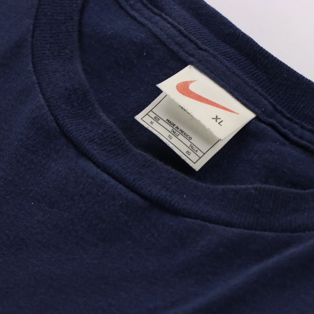 Vintage NIKE ATHLETICA Swoosh Cursive Spell Out Logo Navy & White T-Shirt (XL)