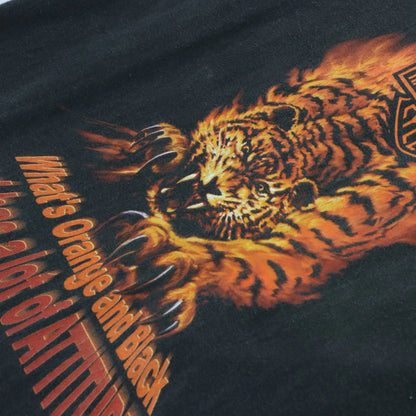 Vintage HARLEY DAVIDSON 90's Tiger 'A Lot Of Attitude' Humour Wilderness Motorcycle T-Shirt (L)