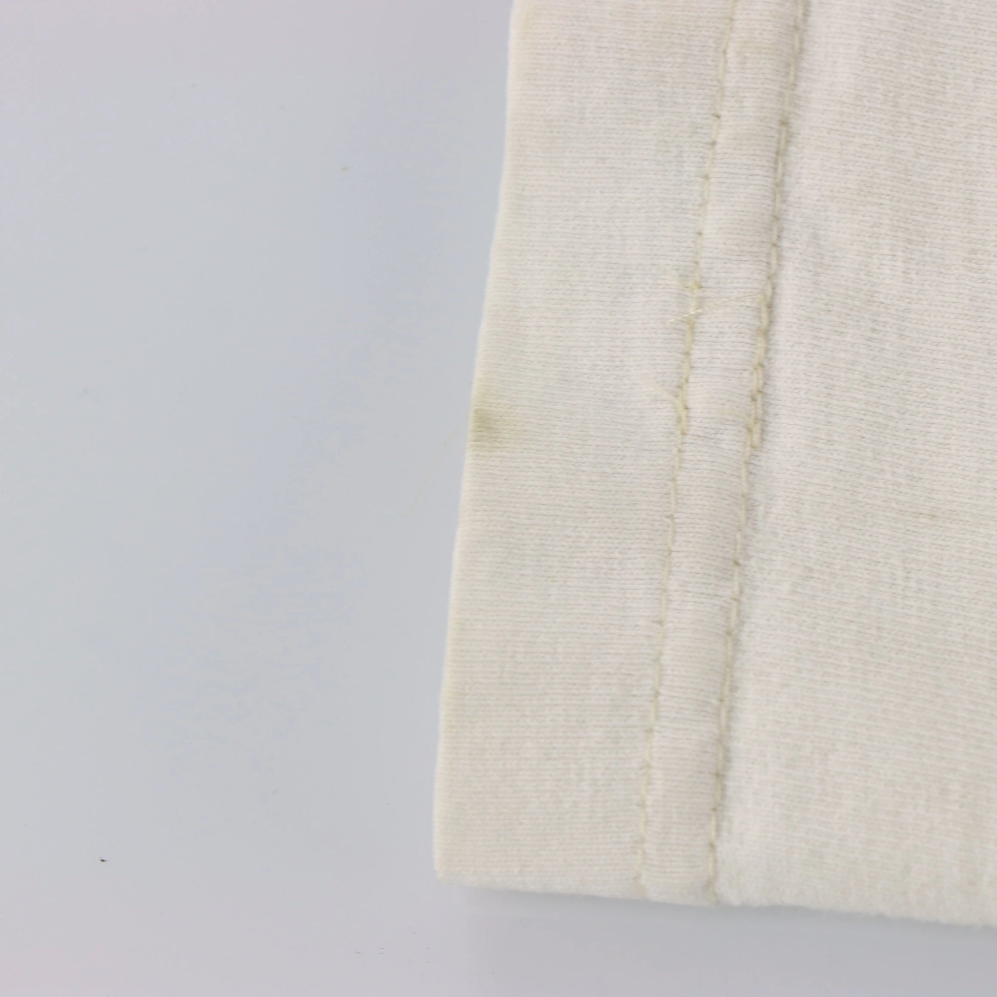 Vintage DISNEY Pocahontas Sunflowers USA Made Cartoon T-Shirt (L-XL) Vintage Sole Melbourne