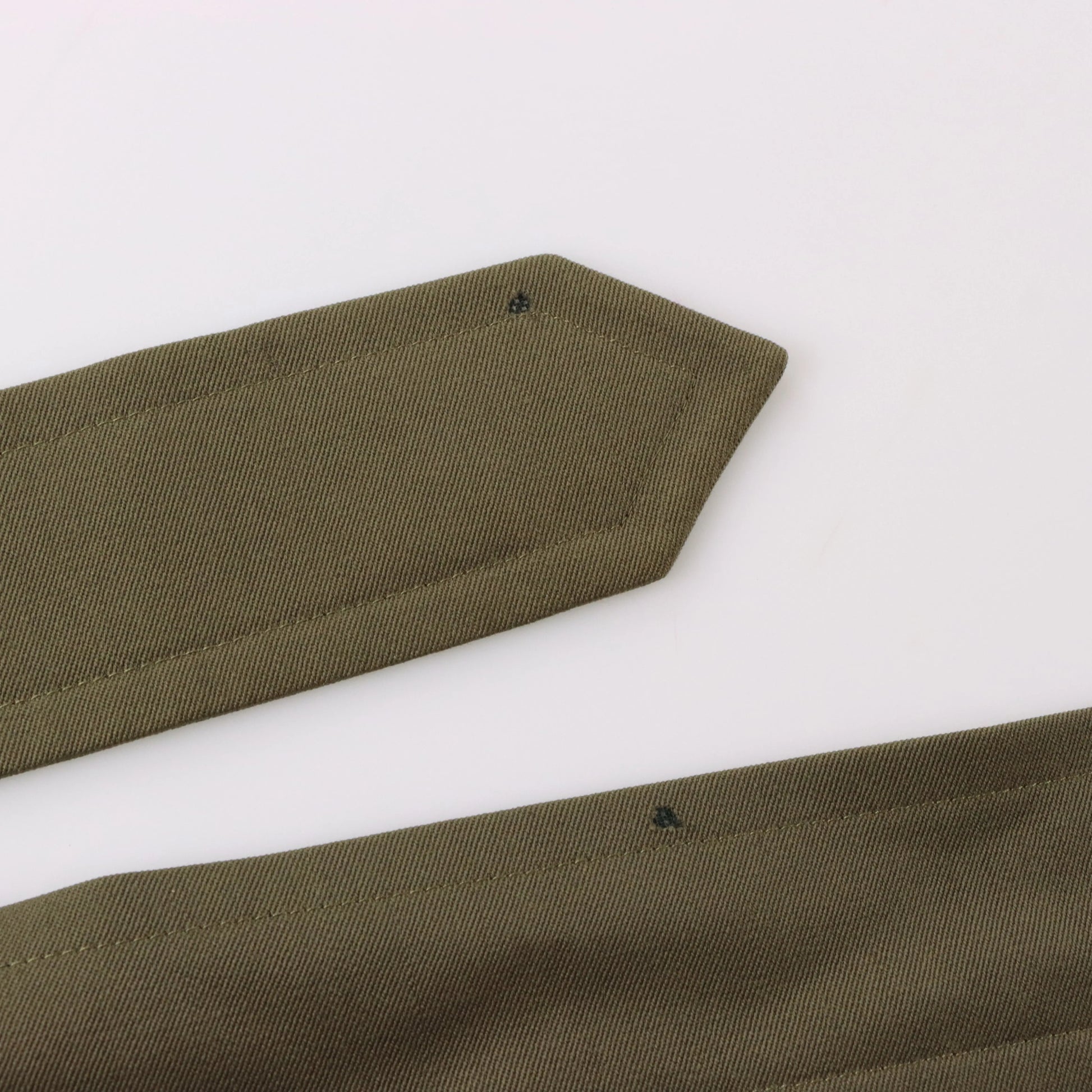 Vintage BURBERRY'S x BLOOMINGDALE'S Wool Lined Olive Green Trench Coat (Men's 40) Vintage Sole Melbourne