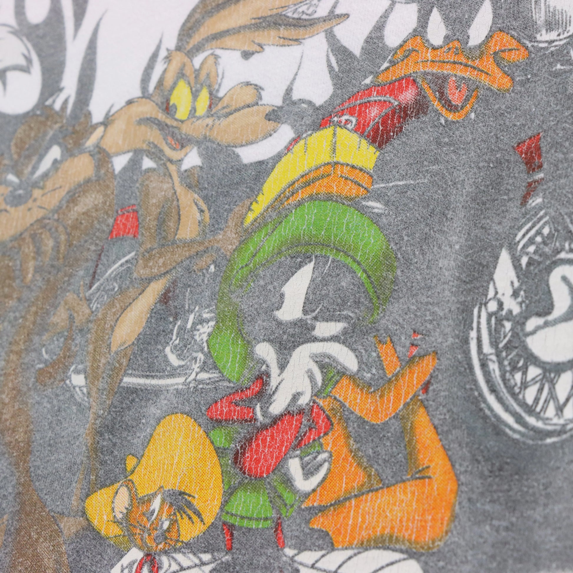 HARLEY DAVIDSON x LOONEY TUNES "Need For Speed" Double Sided White T-Shirt (XXL) ***COCO Vintage Sole Melbourne