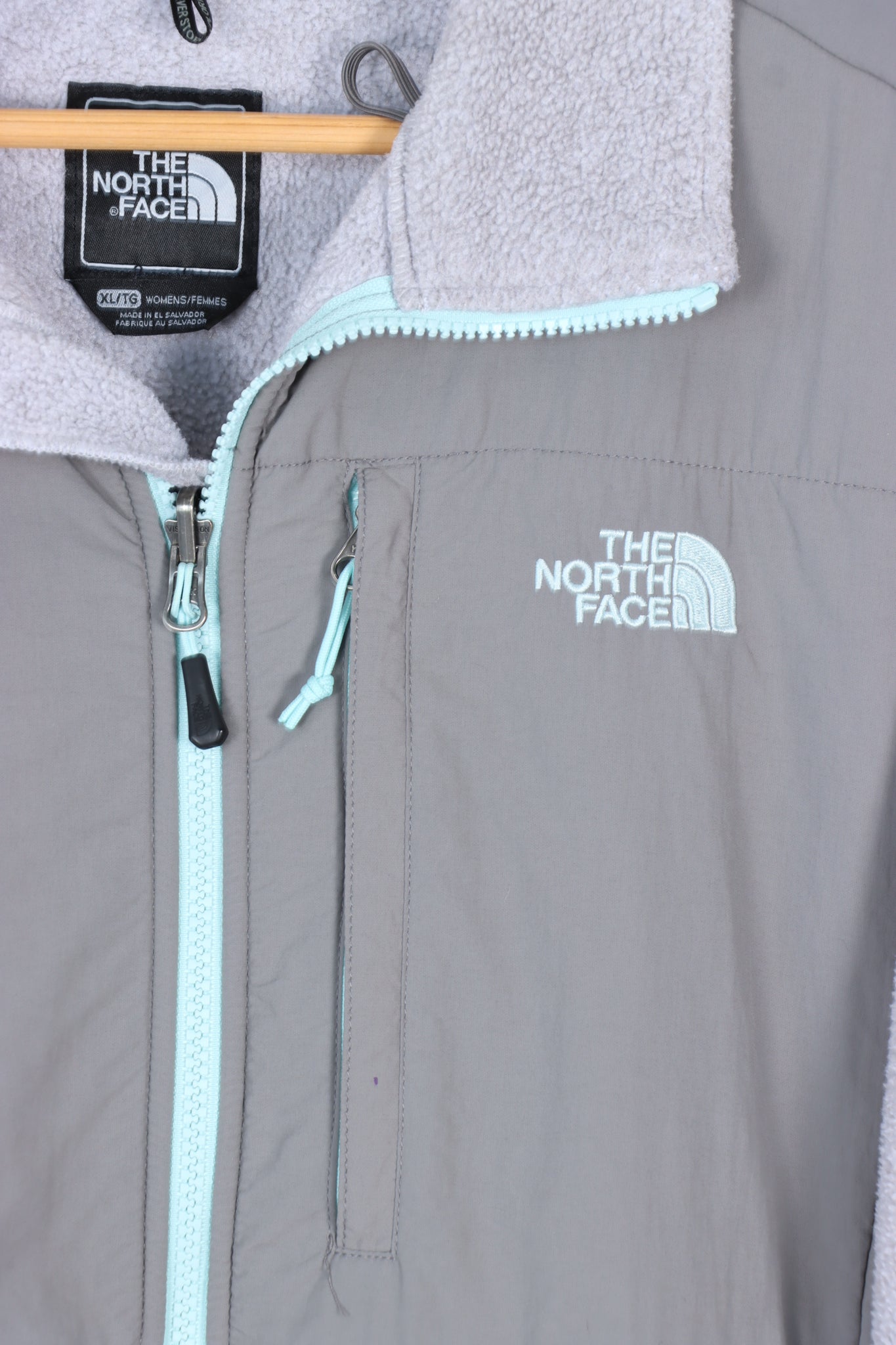 THE NORTH FACE Grey Teal Panel Fleece Jacket Women s XL Vintage Sole Melbourne
