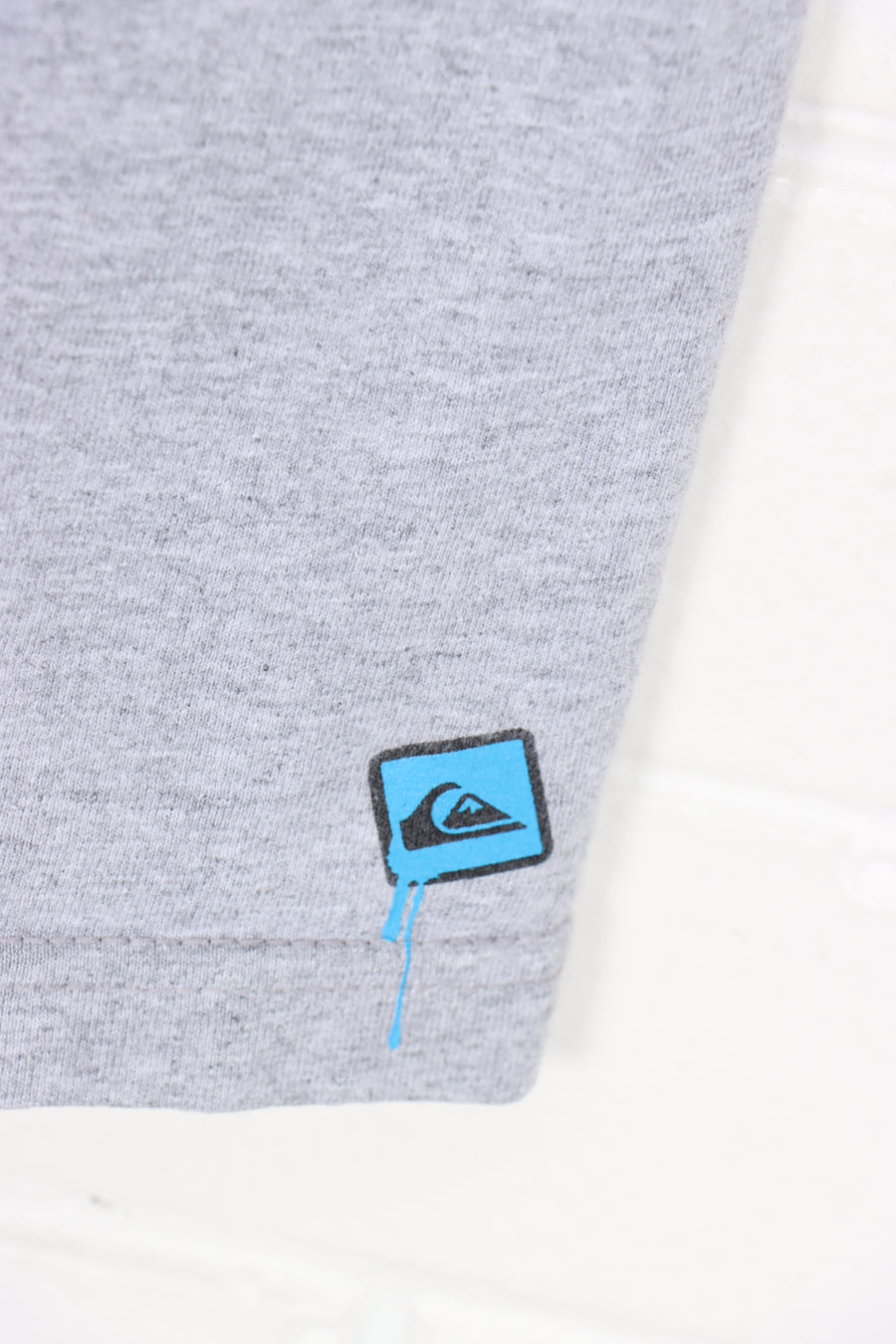 QUIKSILVER Surf Skate Blue & Grey Graphic Tee (M)