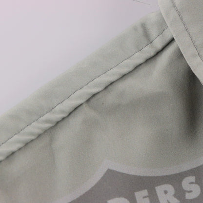 NFL TEAM APPAREL Las Vegas Raiders Button Up All Over Print Hawaiian Shirt (M)