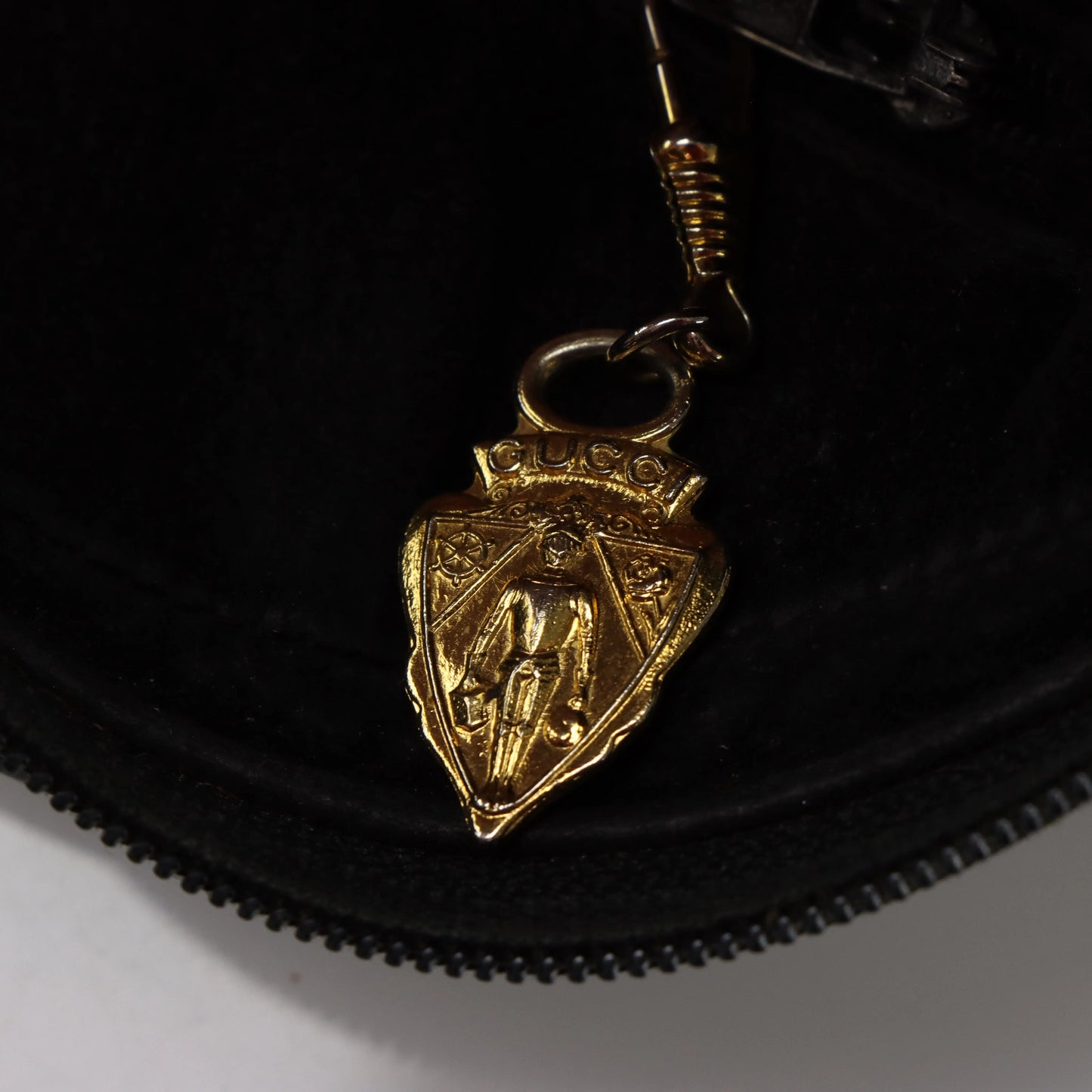 GUCCI Micro Logo Pebbled Leather Round Black Crossbody Bag