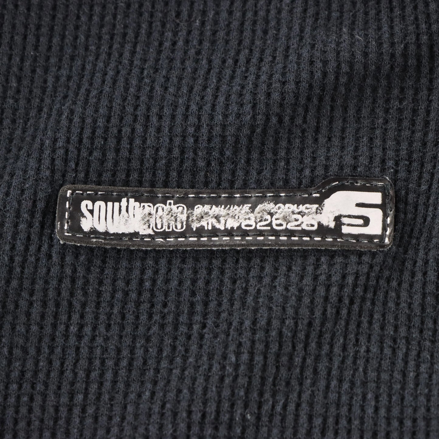 Vintage SOUTHPOLE Front Pocket Y2K Style Waffle Knit Long Sleeve Thermal Tee (M)