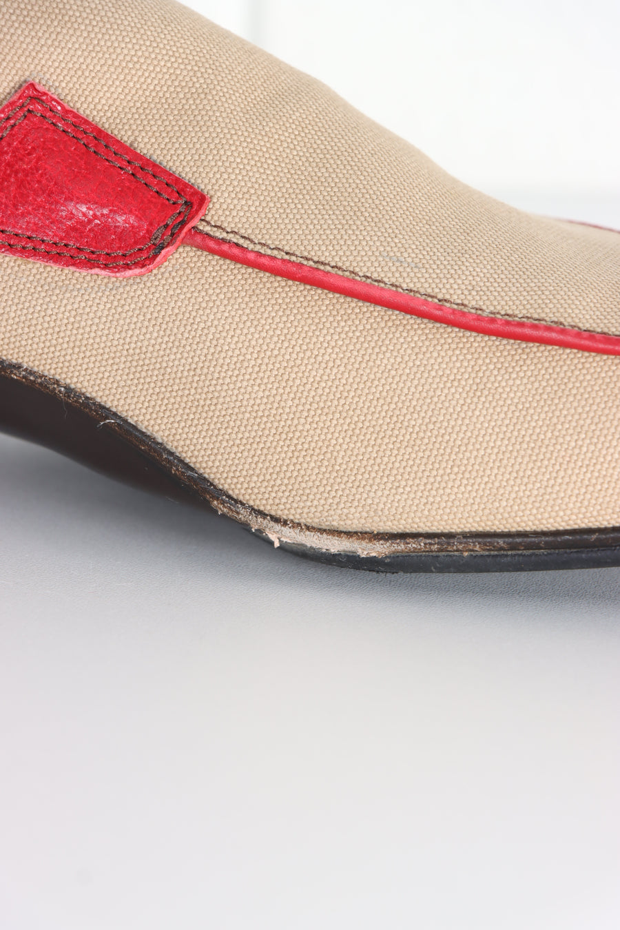 PRADA Beige & Red Leather Loafers Italy Made (12)