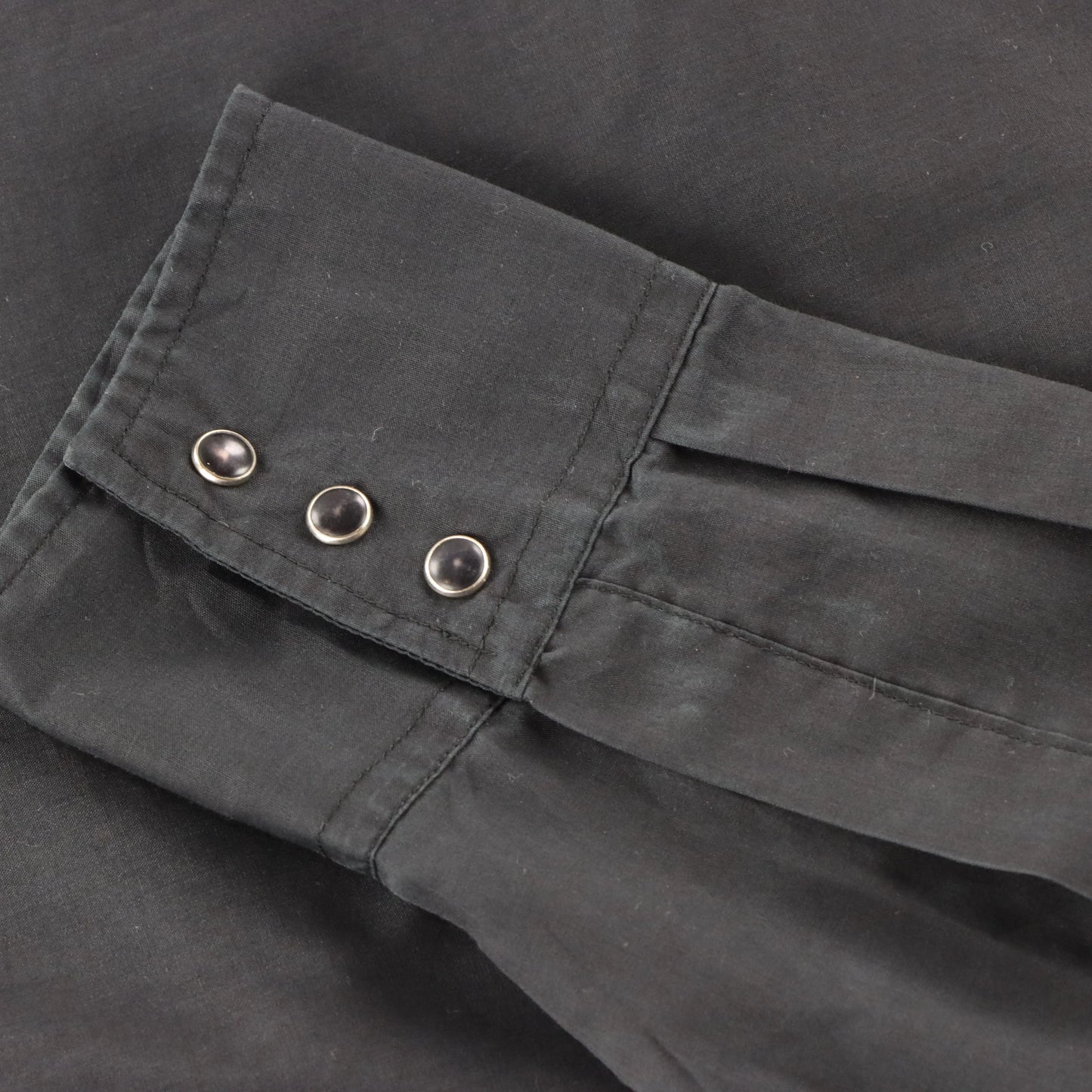 Vintage Western ELY DIAMOND Cattleman Snap Floral Embroidered Black & Red Shirt (XL)