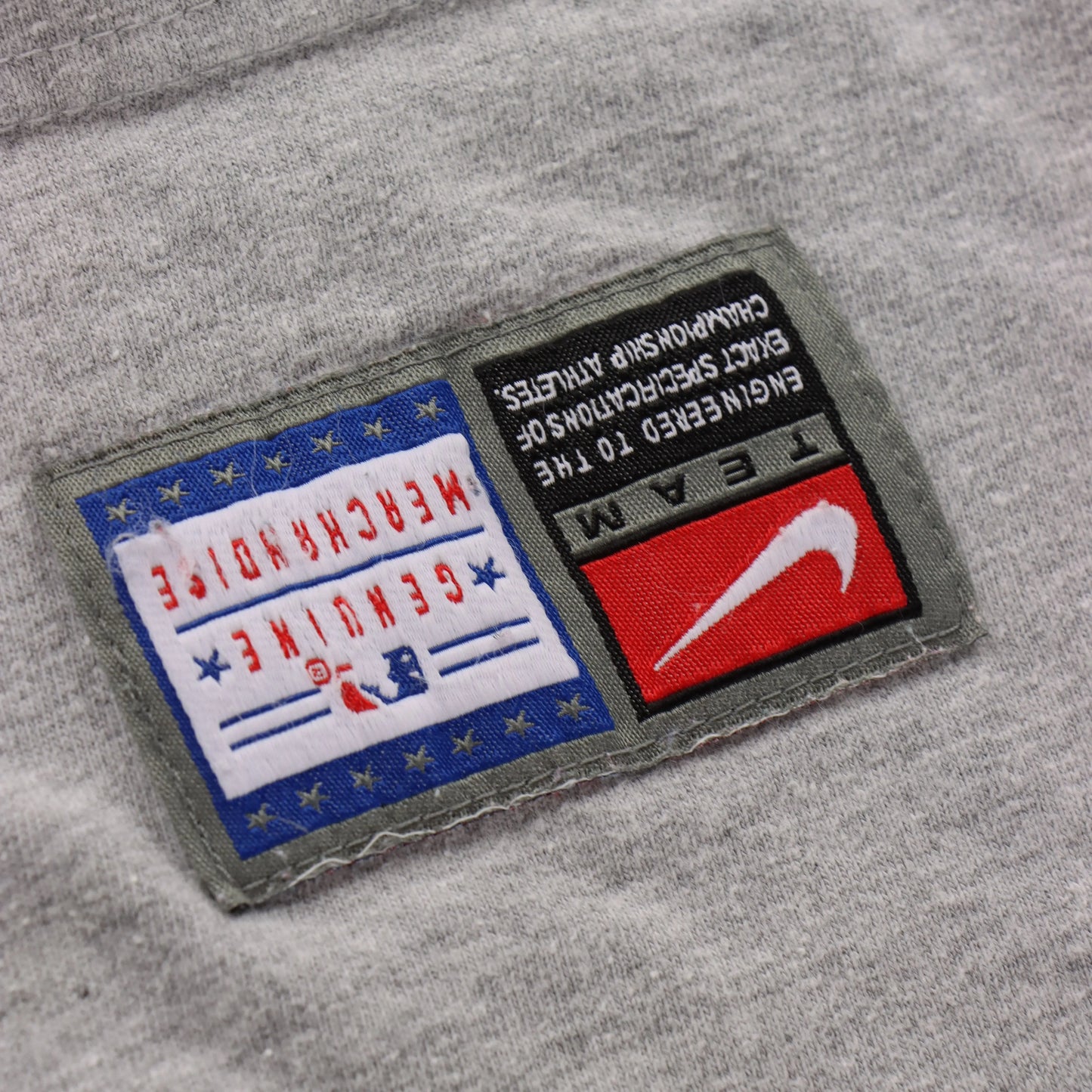 Vintage NIKE Red Sox Centre Swoosh Embroidered MLB Grey Baseball T-Shirt (M)