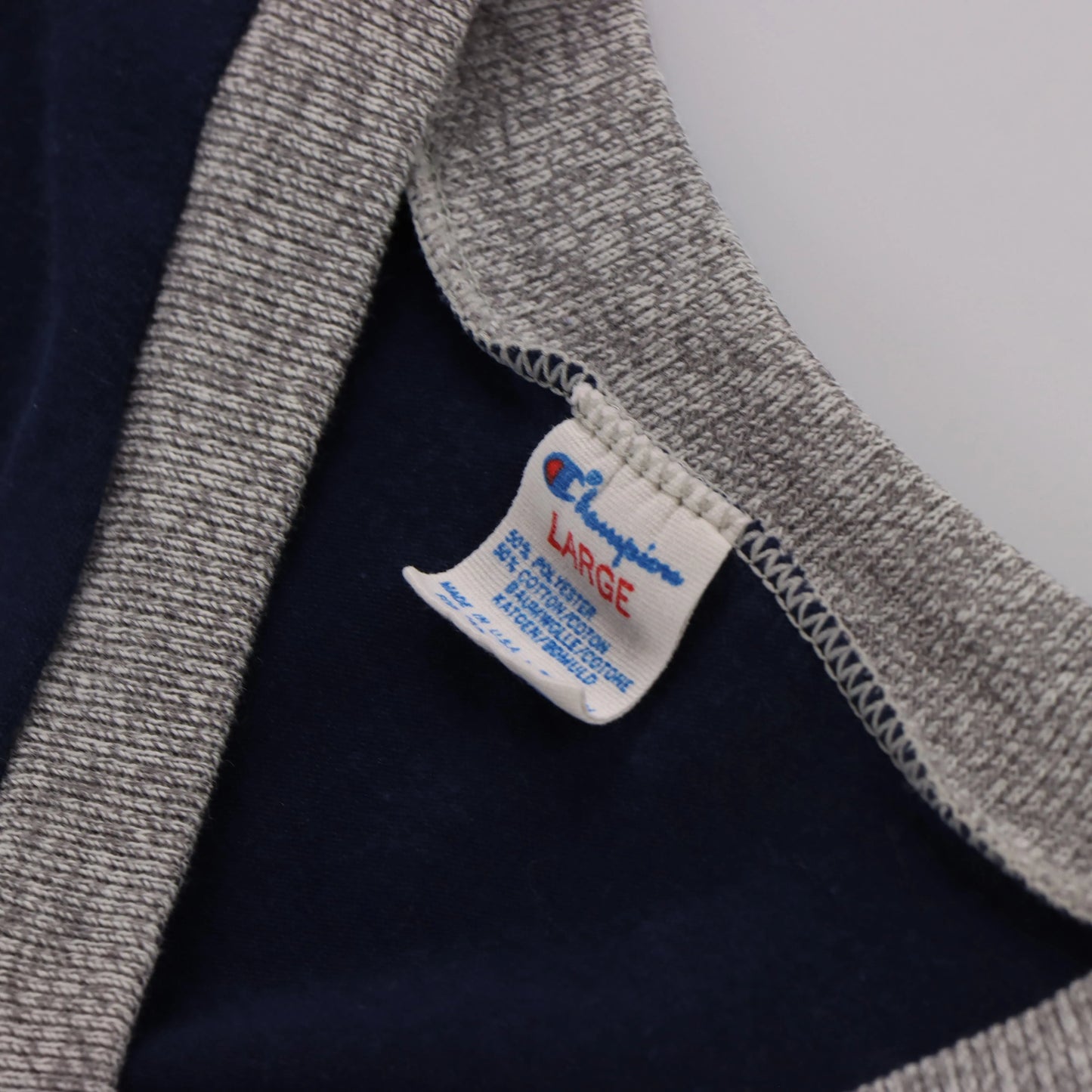 Vintage CHAMPION Michigan University 50/50 Grey Football T-Shirt (XS-S)