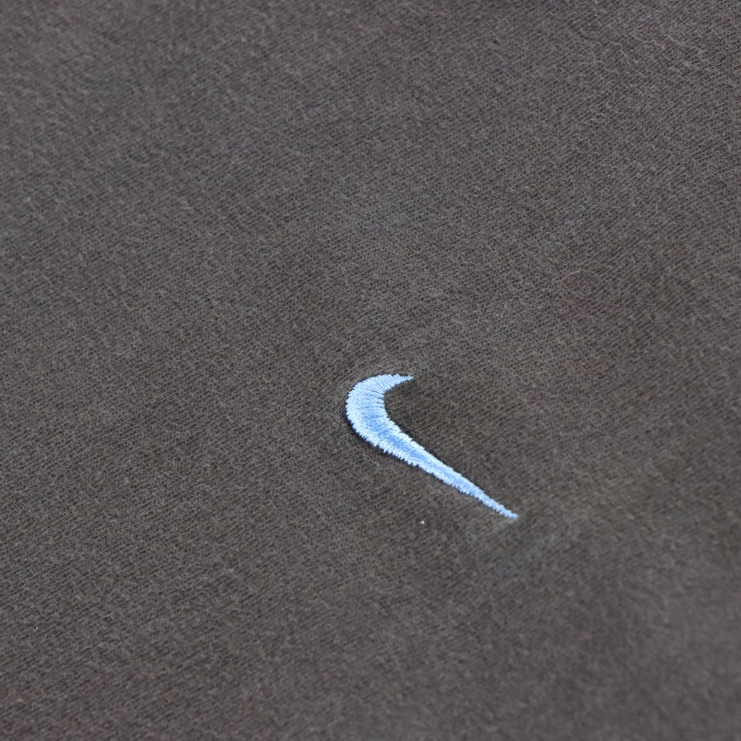 Vintage NIKE Embroidered Swoosh Logo Brown & Blue T-Shirt (S)