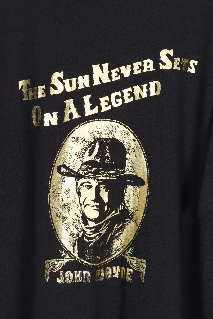 'The Sun Never Sets on a Legend' John Wayne T-Shirt (XL-XXL)