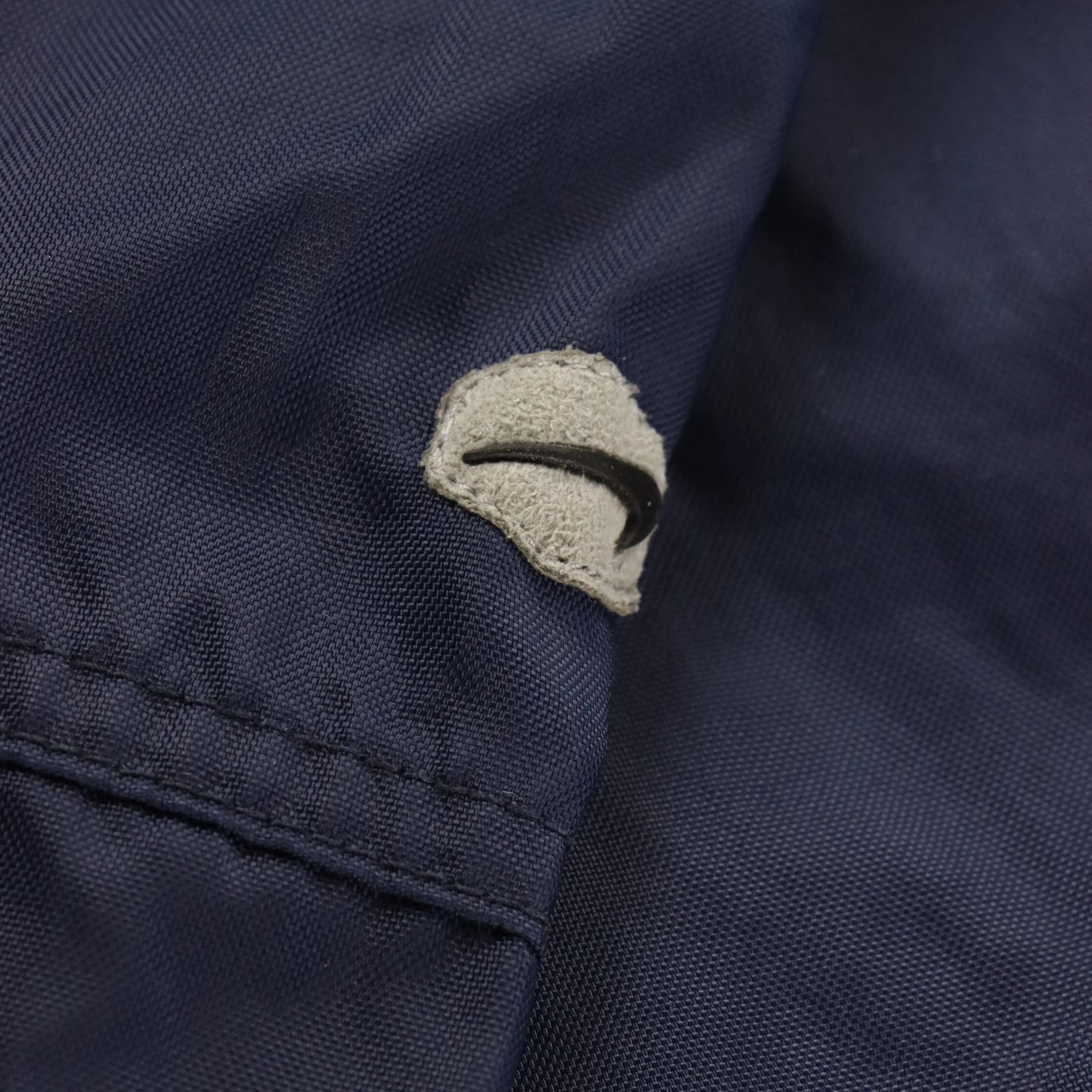 NIKE 90's Centre Swoosh Quarter Zip Pouch Windbreaker Pull Over Navy Jacket (XL)