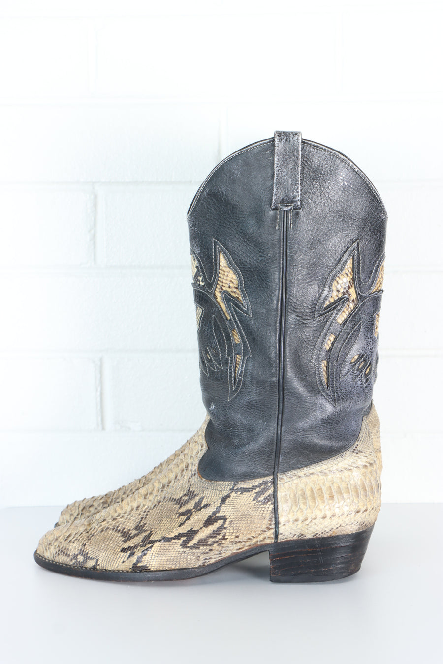 Vintage Python Leather Narrow Cowboy Boots (9)