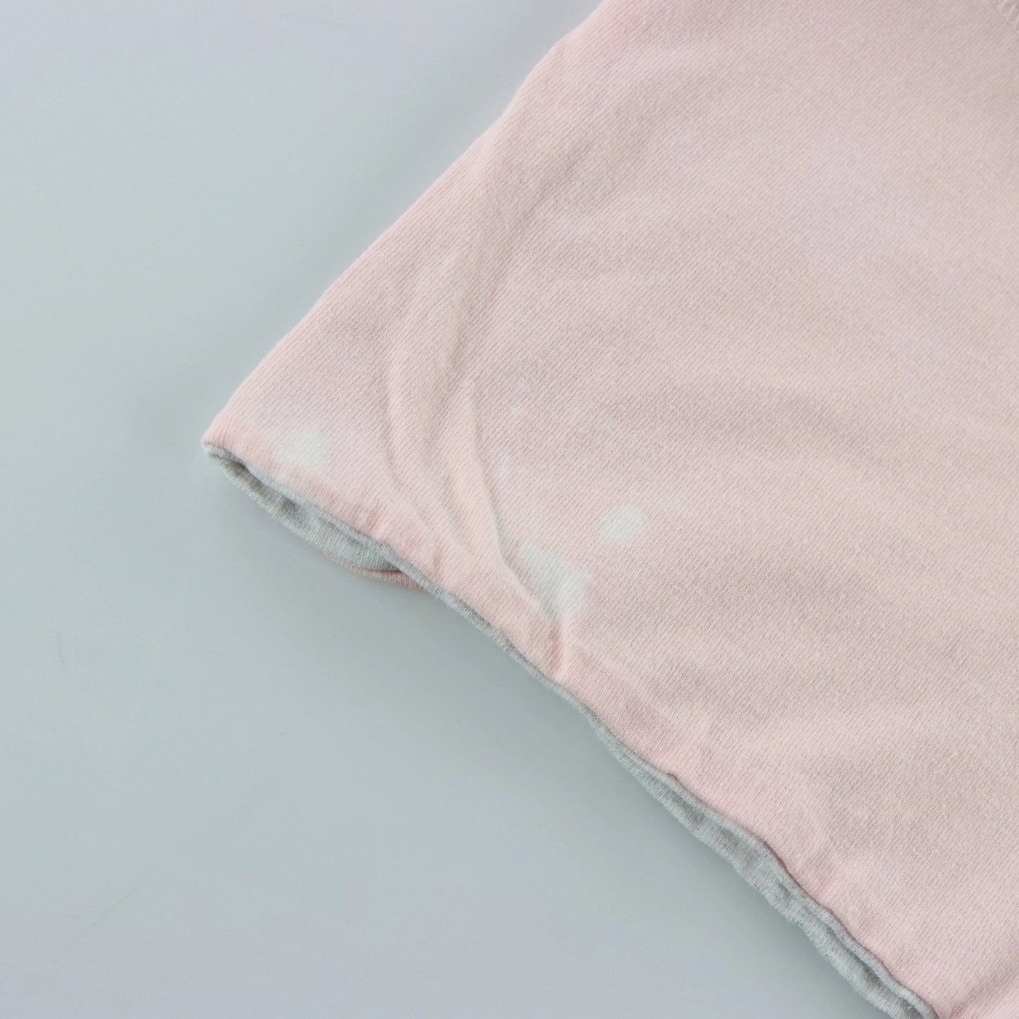 Vintage 90's 'Sleepless In Seattle' Movie Promo Grey & Pink Cuffable Sleep Tee (L)