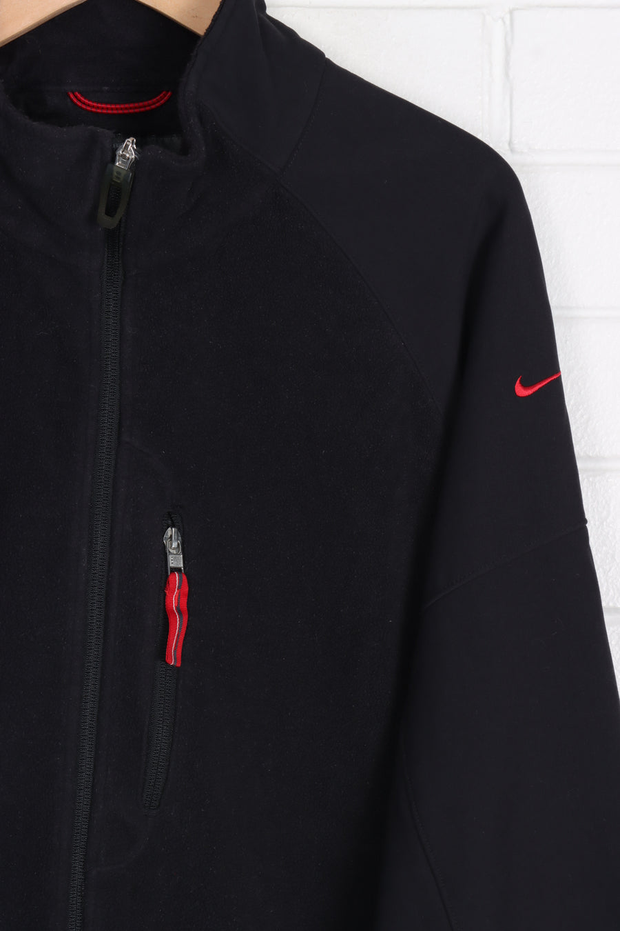 NIKE Black & Red Embroidered Swoosh Logo Fleece Jacket (XXL)