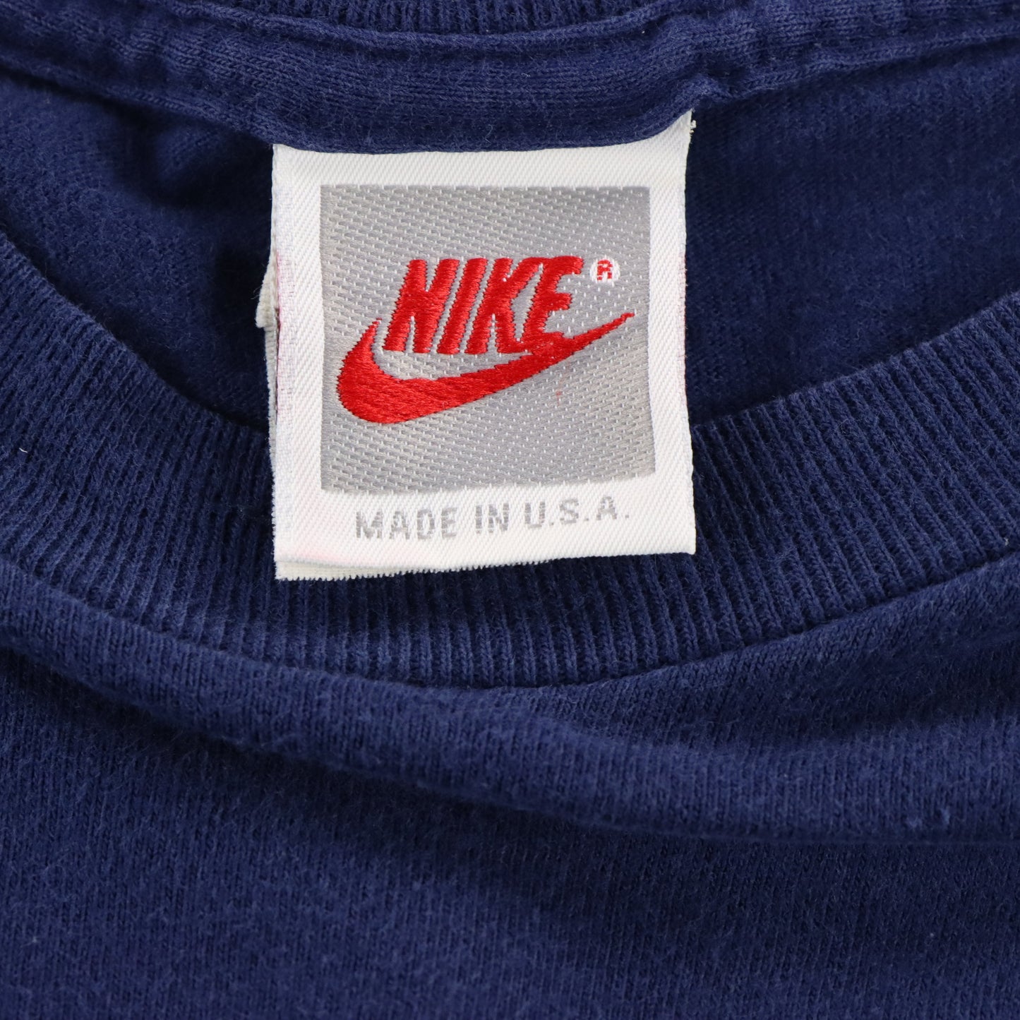 Vintage NIKE Navy Blue Embroidered Logo USA Made T-Shirt (XXL) Vintage Sole Melbourne