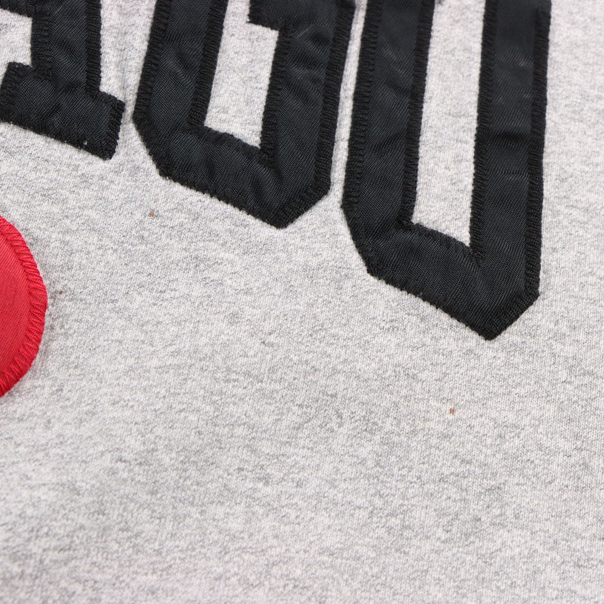 Vintage Chicago Bulls NBA Spell Out Patch USA Made Grey Sweatshirt (XXL-XXXL) Vintage Sole Melbourne
