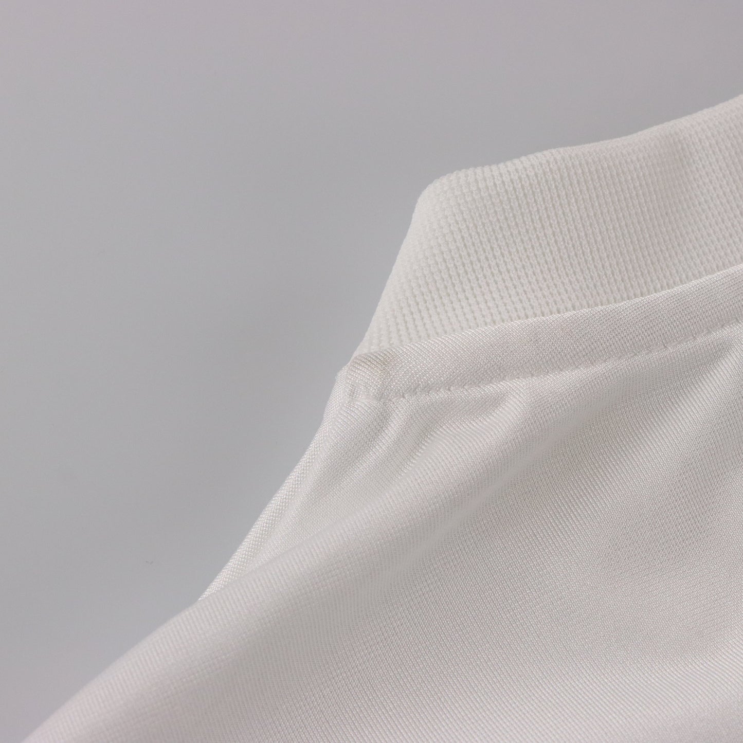 Vintage NIKE White & Silver Embroidered Swoosh Logo Y2K Tank Top Tee (XXL) Vintage Sole Melbourne
