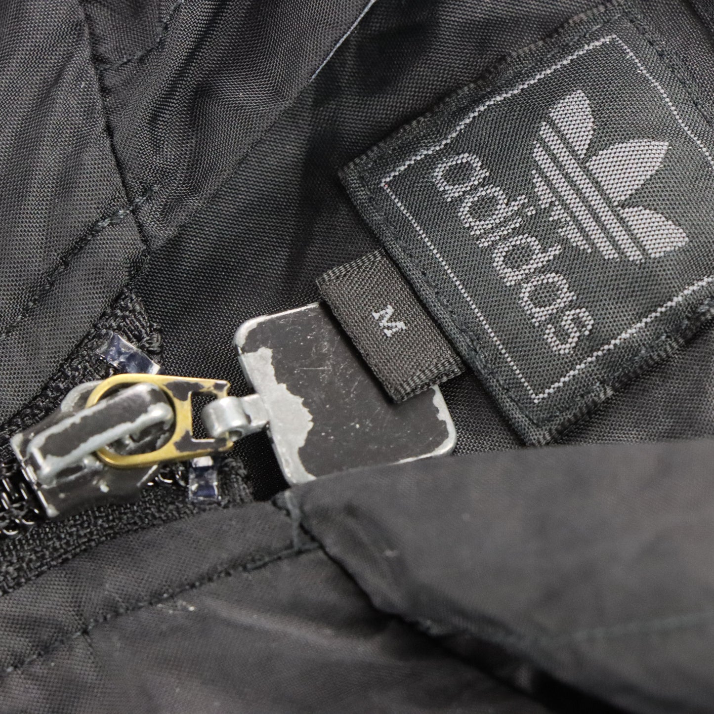 Vintage ADIDAS Embroidered Logo Grey & Black Windbreaker Jacket (M) Vintage Sole Melbourne