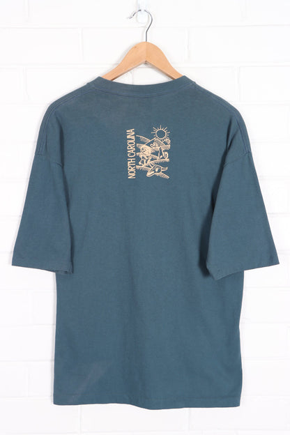 North Carolina Howling Cayotes Texture Print Single Stitch T-Shirt (M) - Vintage Sole Melbourne