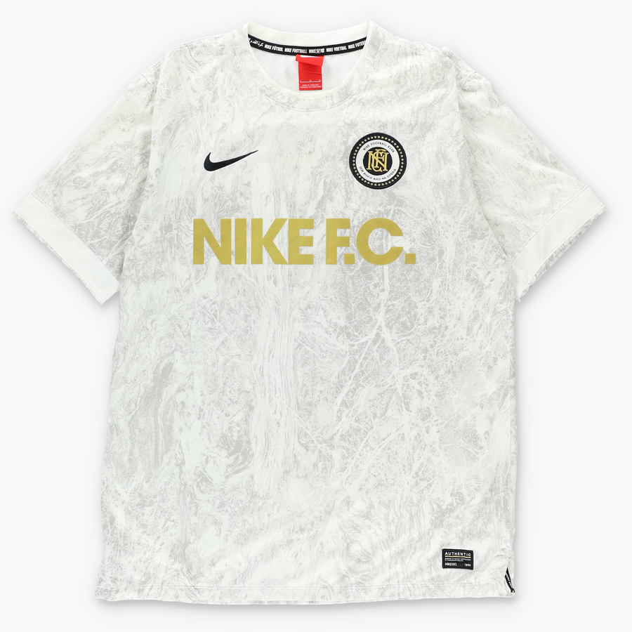 NIKE FC Lifestyle Soccer Shirt Football Jersey (L)