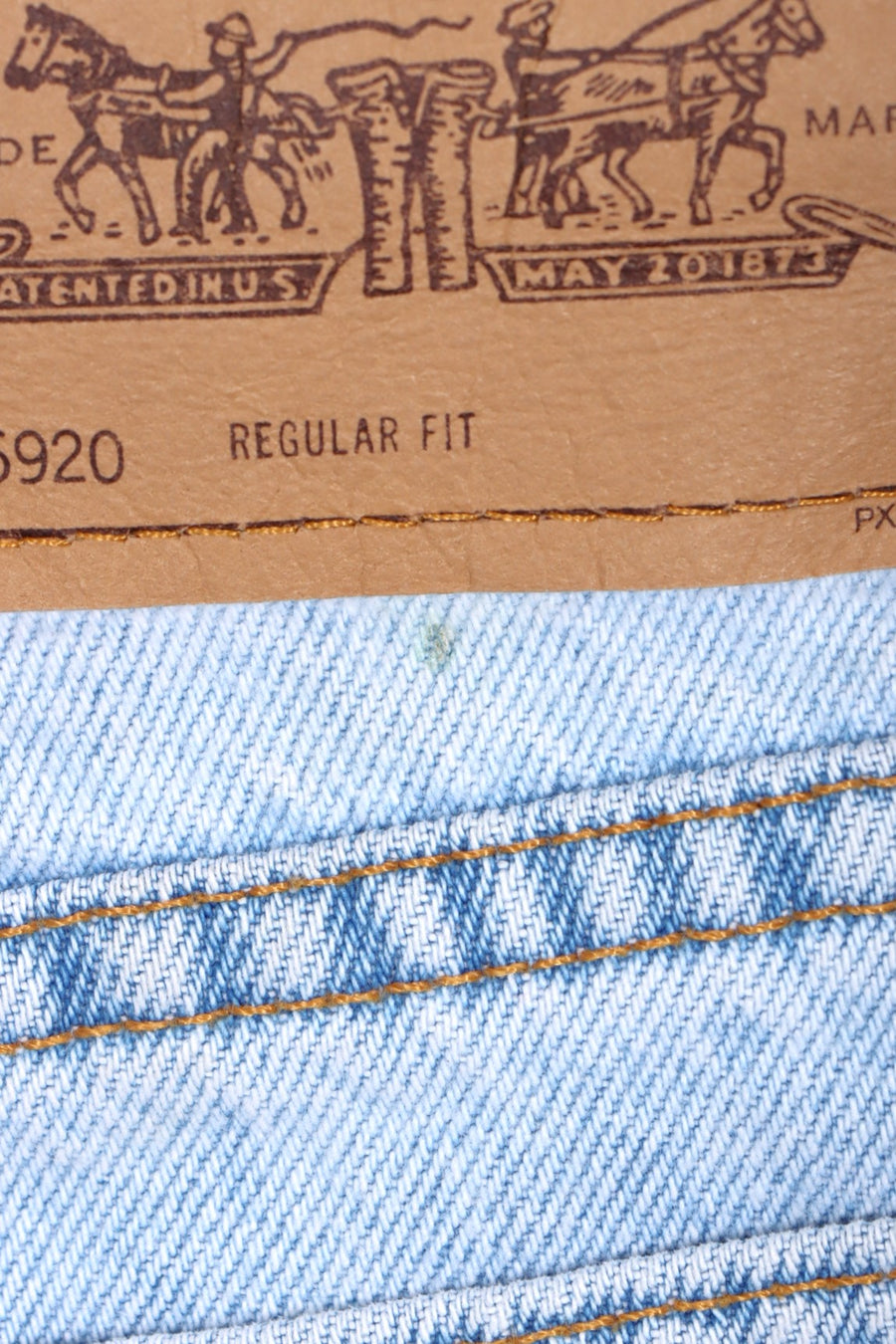 Vintage LEVI'S Orange Tag 36920 Regular Fit Denim Shorts USA Made (S)