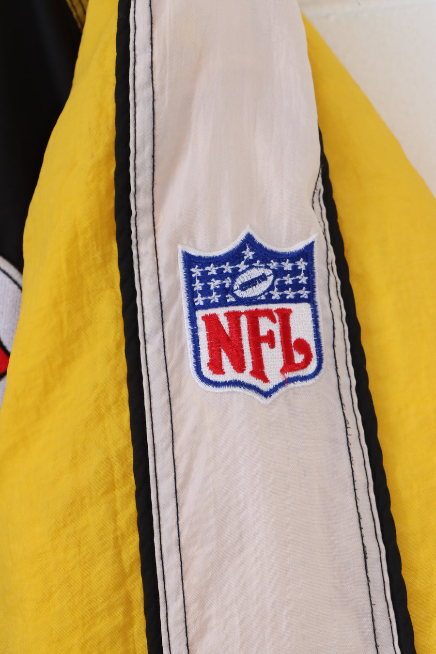 NFL Pittsburgh Steelers Padded STARTER Windbreaker Jacket with Hood (XL) - Vintage Sole Melbourne