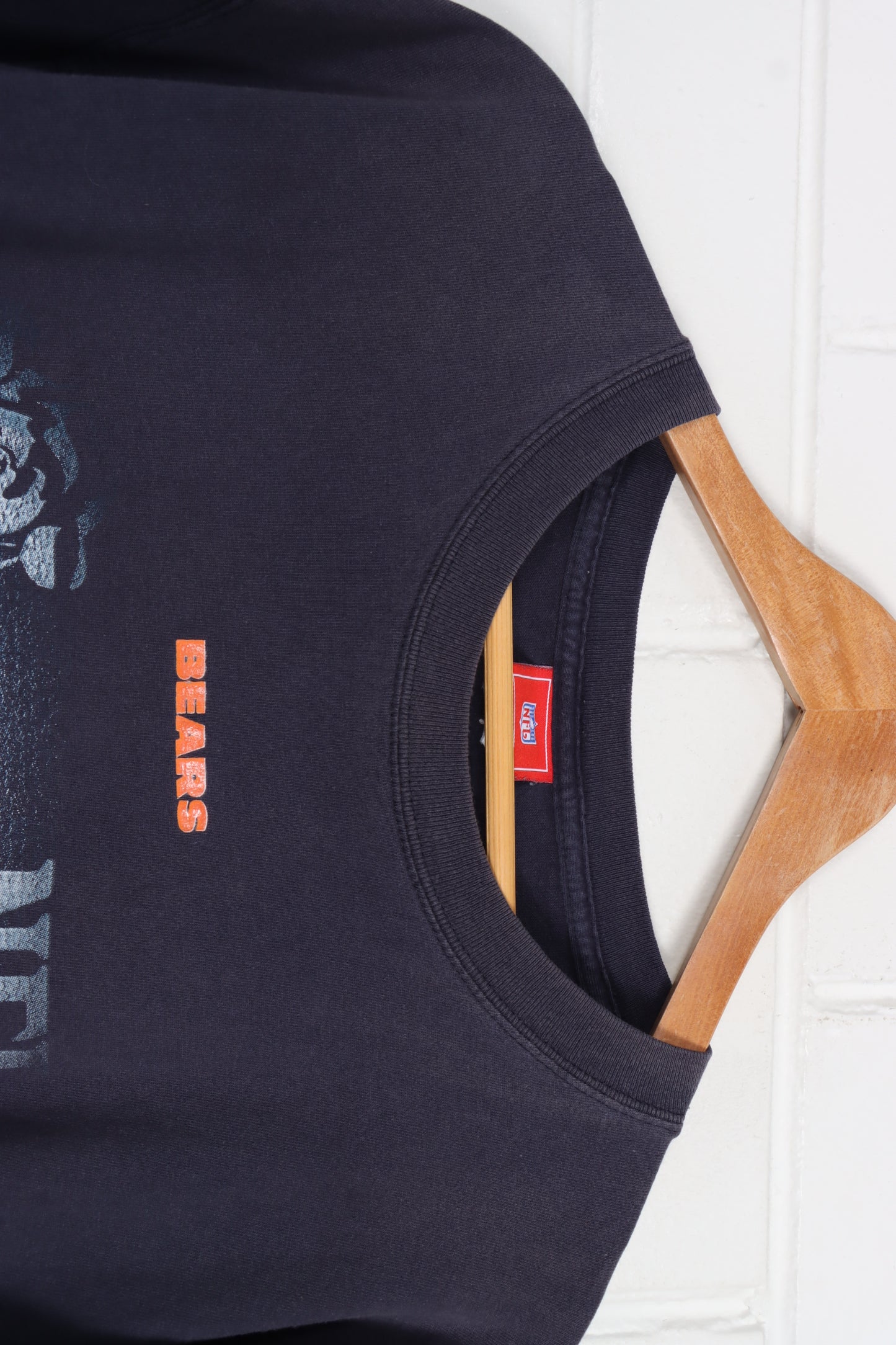 Chicago Bears NFL Big Helmet Football Graphic Tee (XL) - Vintage Sole Melbourne