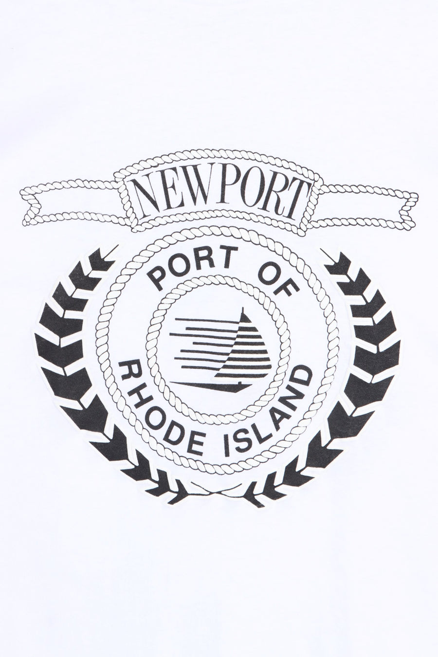 Newport Rhode Island Sailboat LEE T-Shirt USA Made (XL)