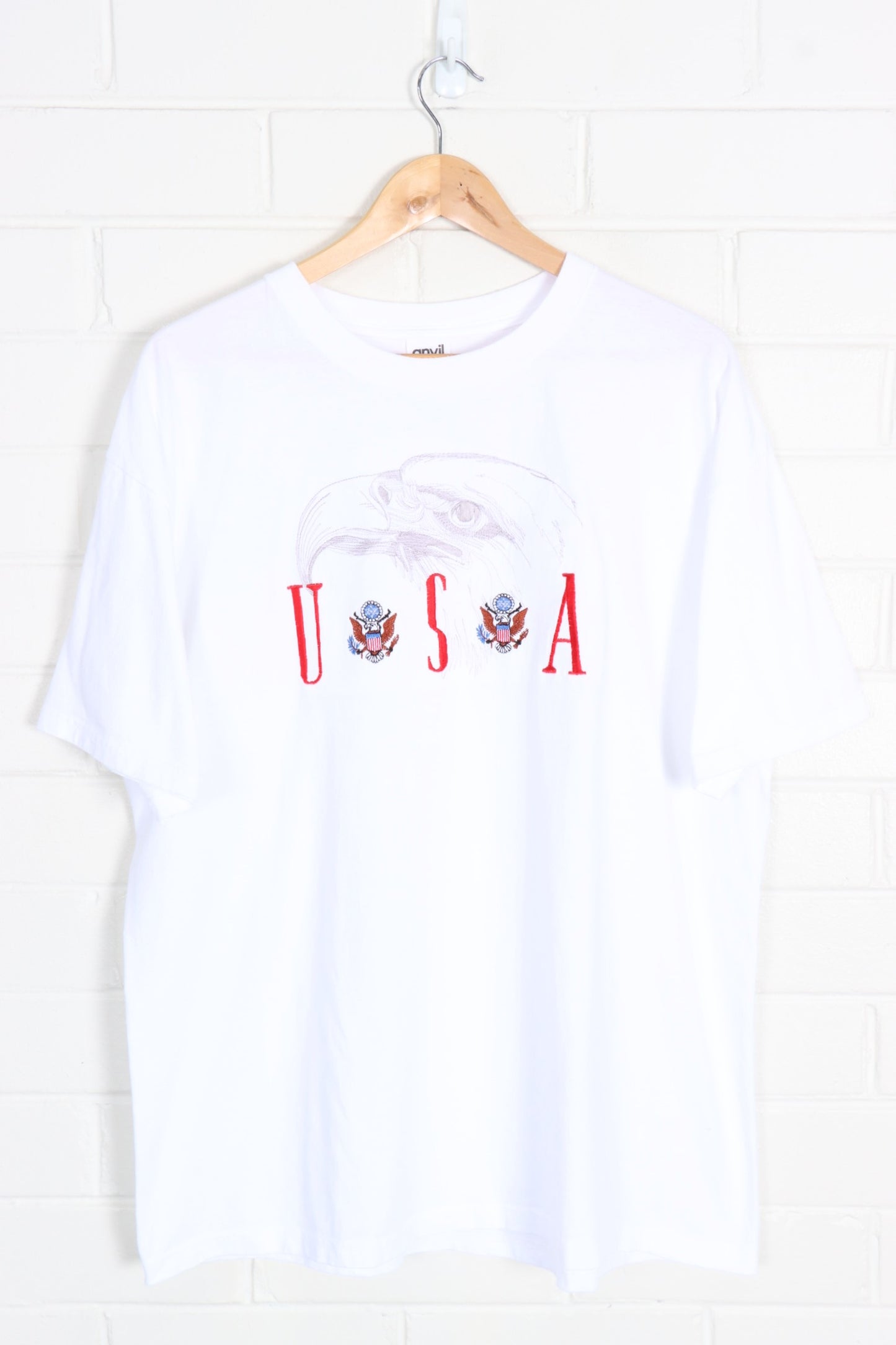 USA Bald Eagle & Crest Silver Detail Embroidered T-Shirt (XL) - Vintage Sole Melbourne