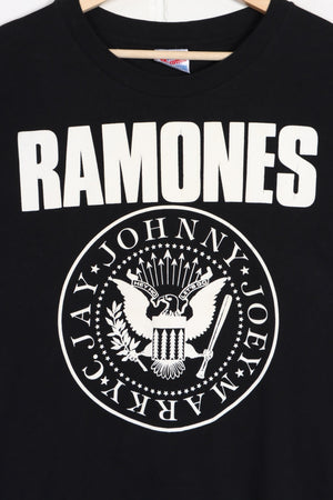 Ramones "Hey Ho Let's Go" Seal Front Back Single Stitch T-Shirt (L)