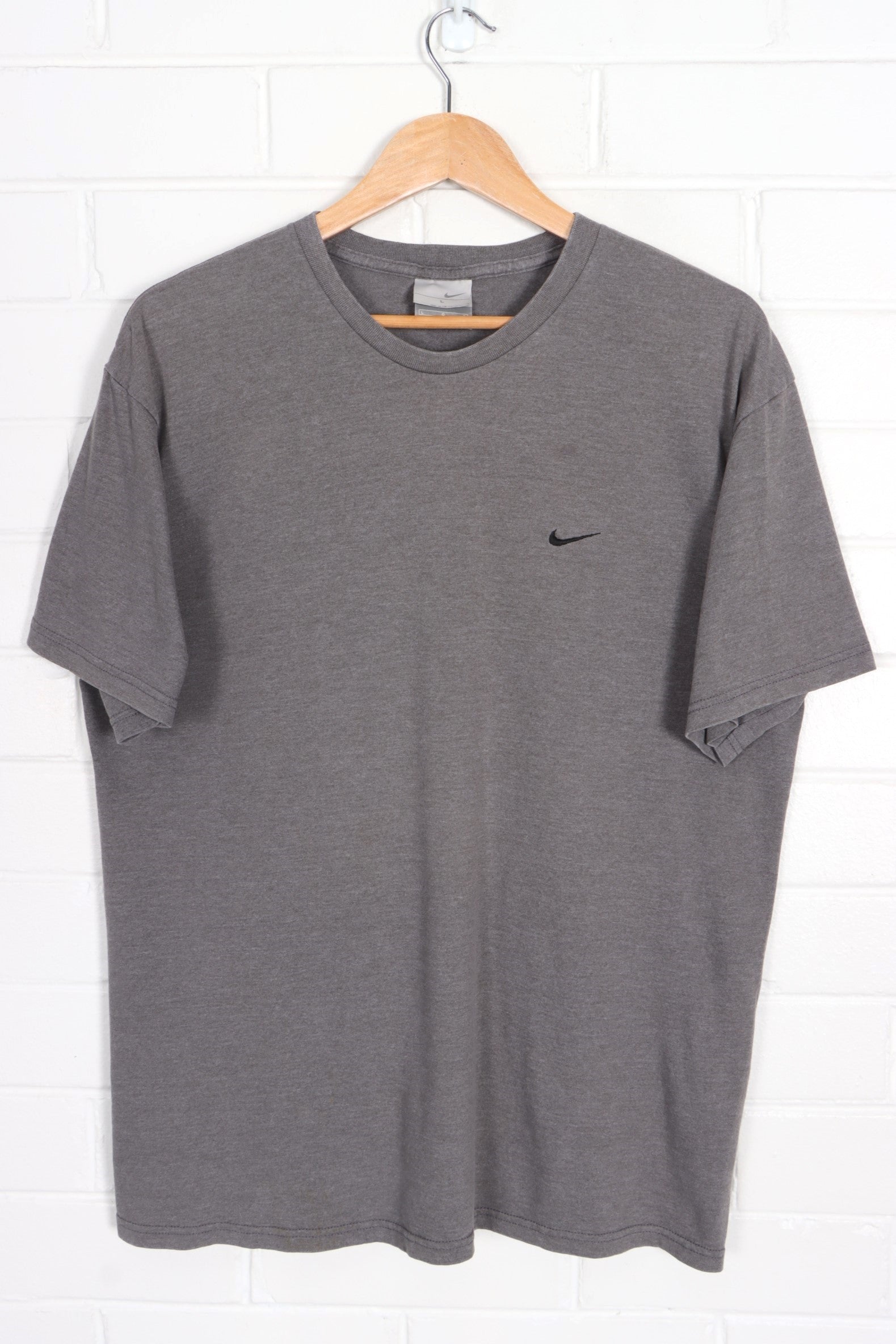 NIKE Taupe Embroidered Swoosh Logo Tee (L) - Vintage Sole Melbourne
