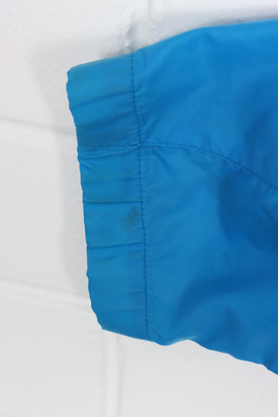 NIKE Blue Embroidered Logo Retractable Hood Lightweight Windbreaker (XL-XXL) - Vintage Sole Melbourne